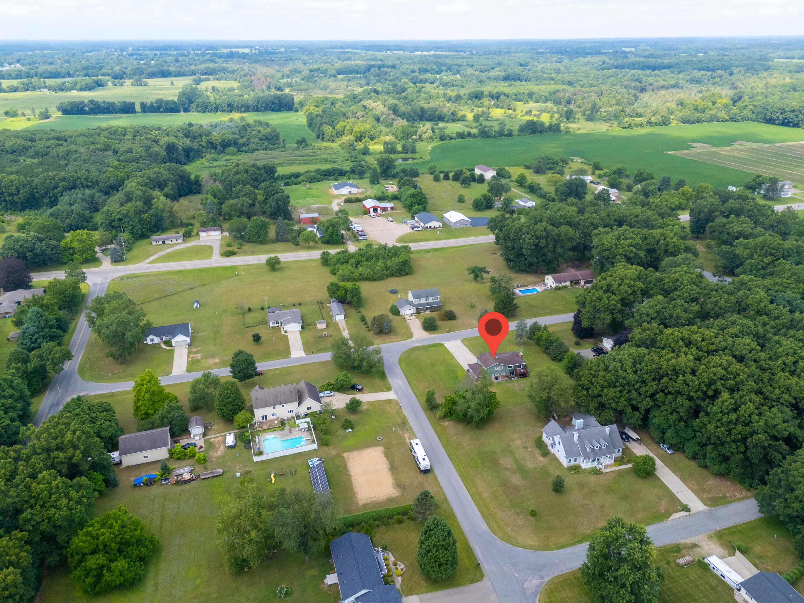 81611 White Oak Drive Decatur MI 49045