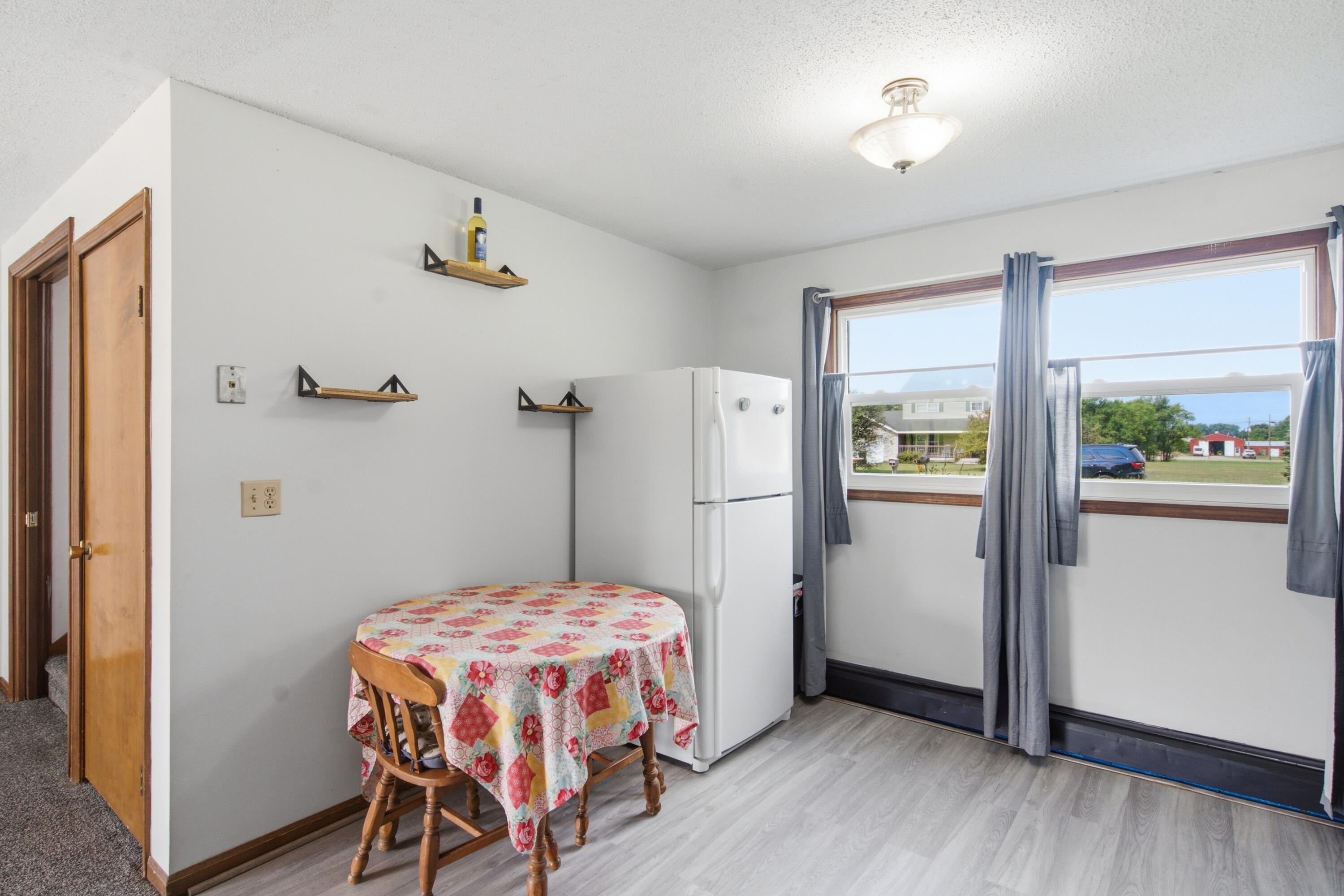 81611 White Oak Drive Decatur MI 49045