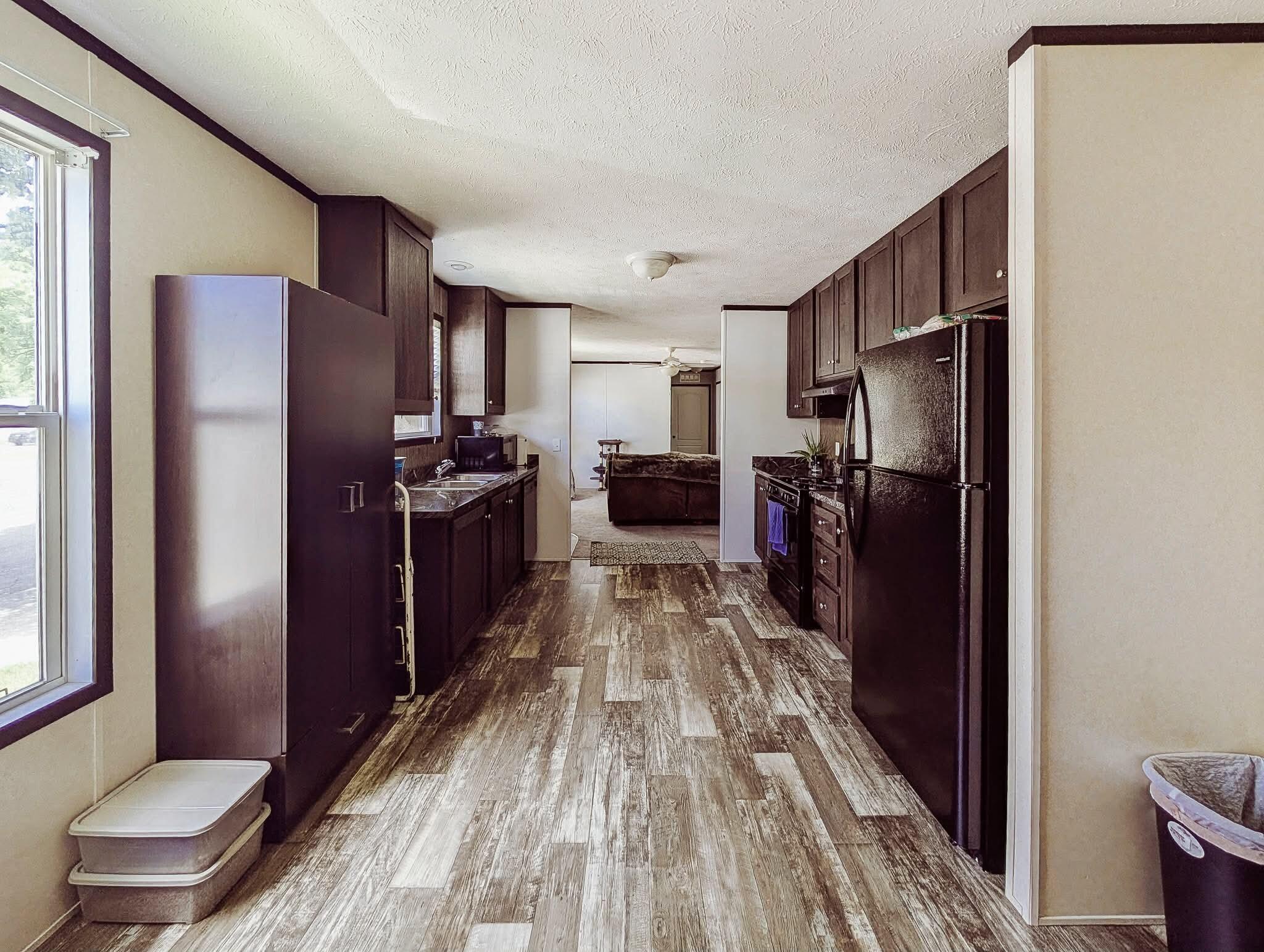246 Center Green Meadow Street SE Grand Rapids MI 49548