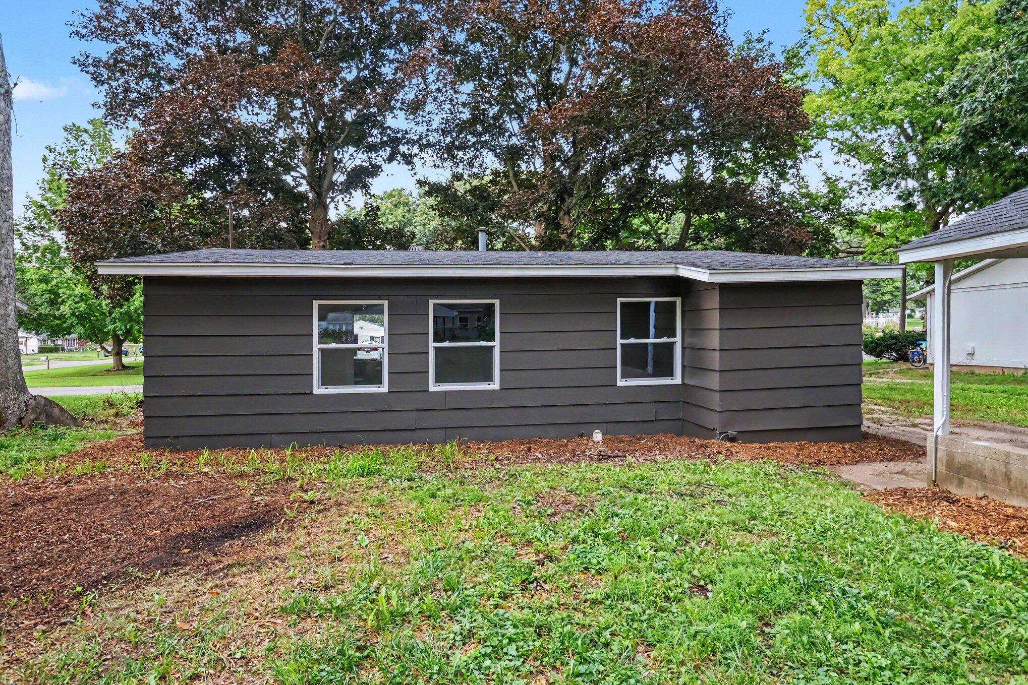 2410 Monterey Drive Kalamazoo MI 49004