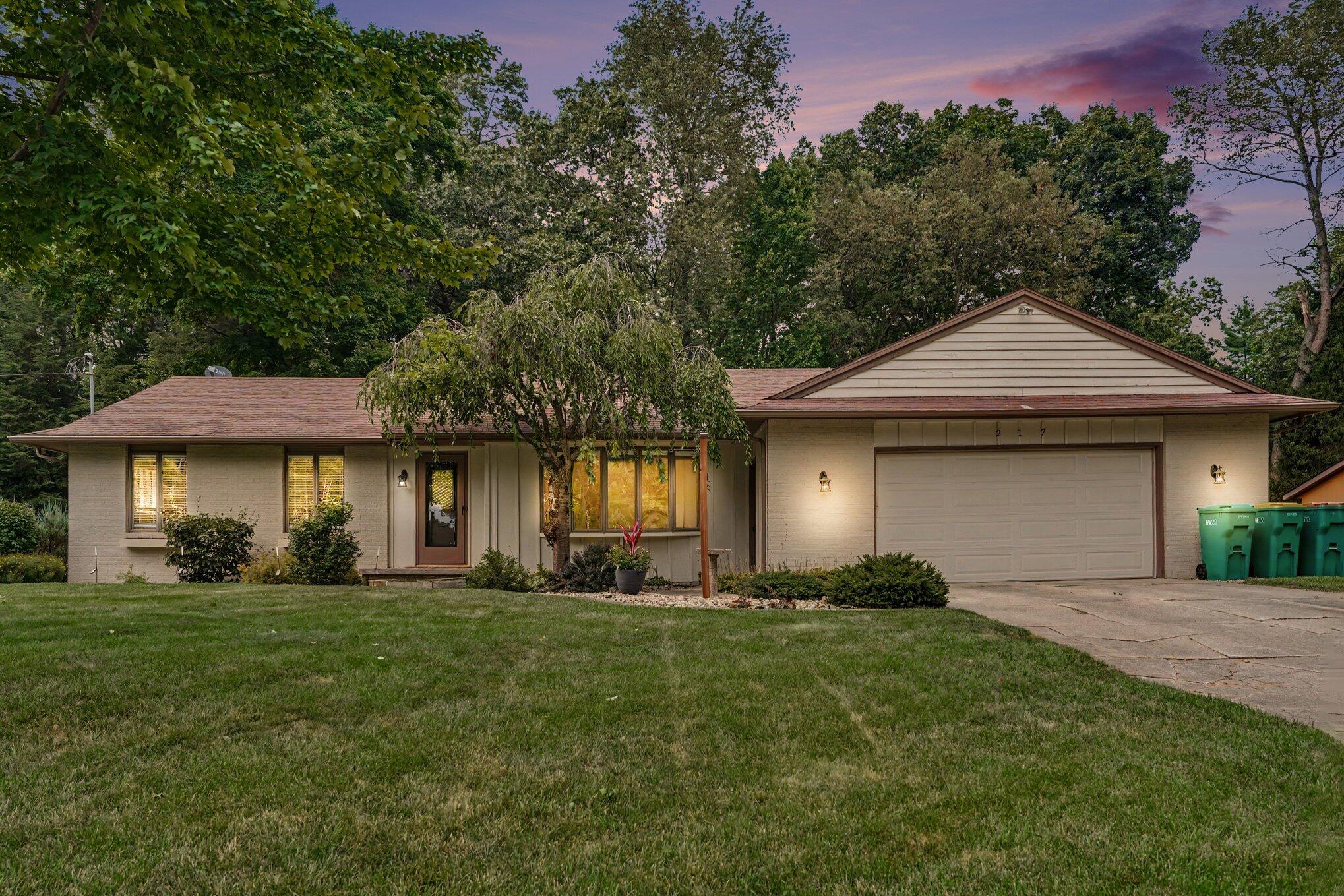 217 Cliffwood Avenue Portage MI 49002