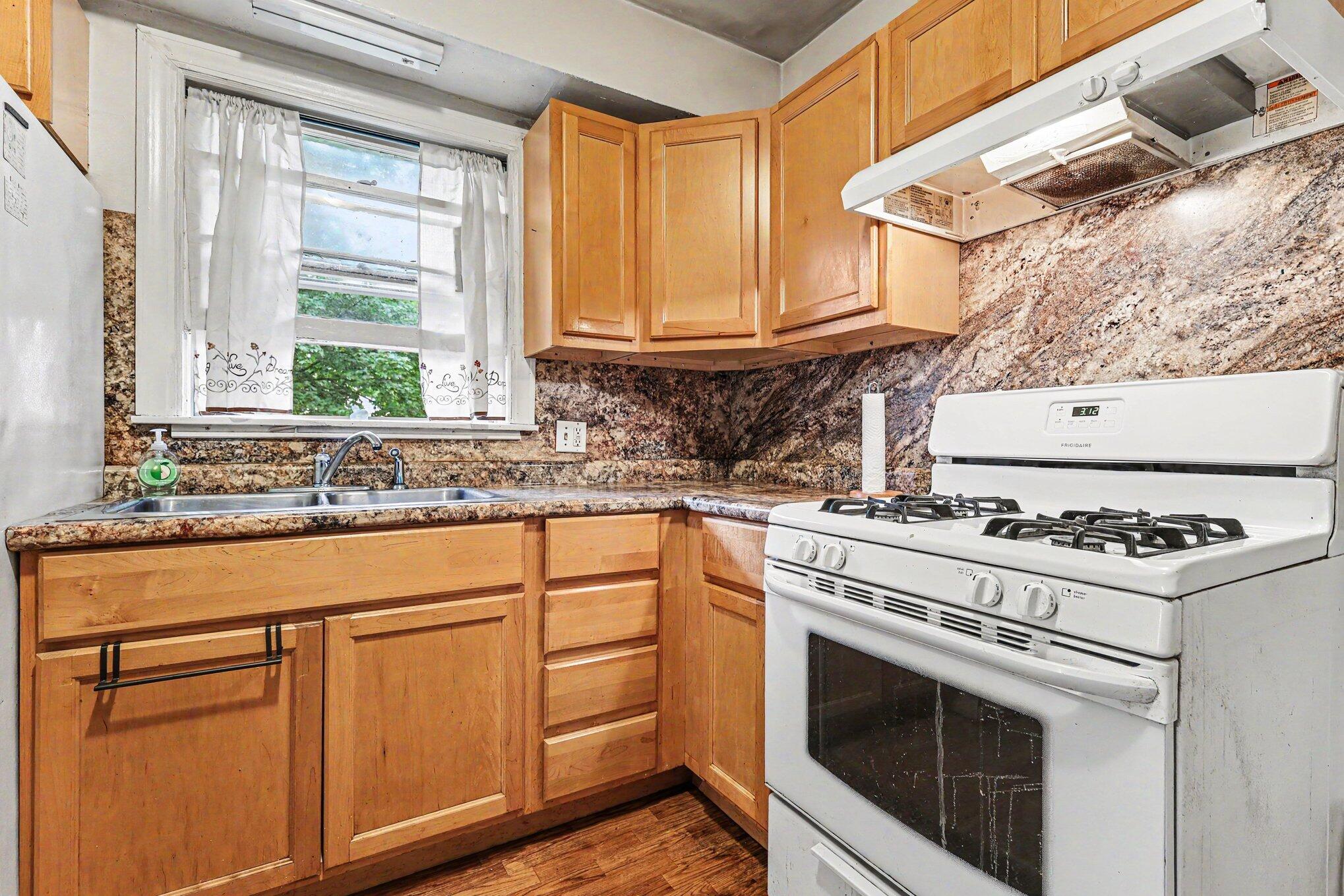 924 Griggs Street SE Grand Rapids MI 49507
