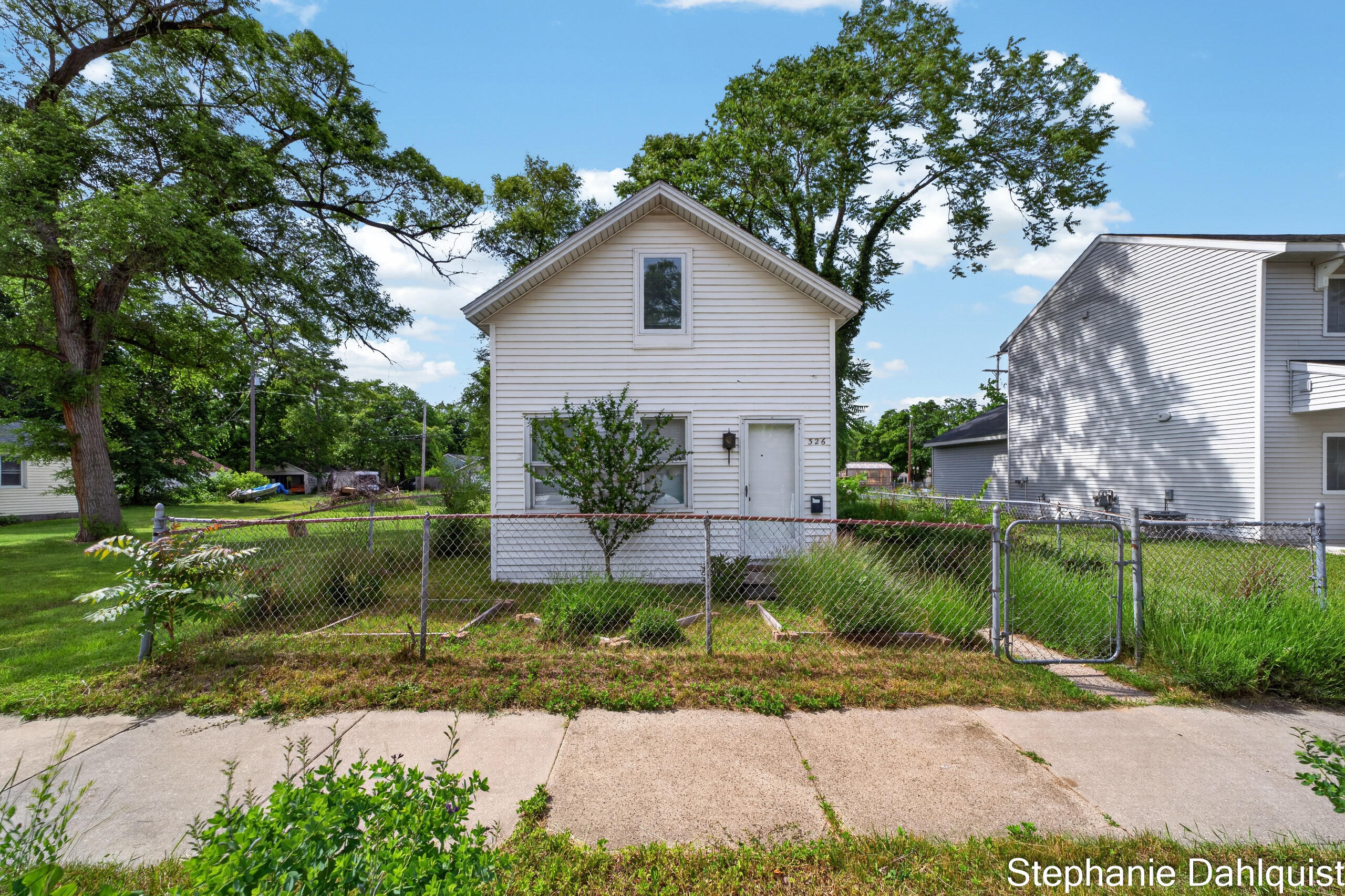 326 Mason Avenue Muskegon MI 49441