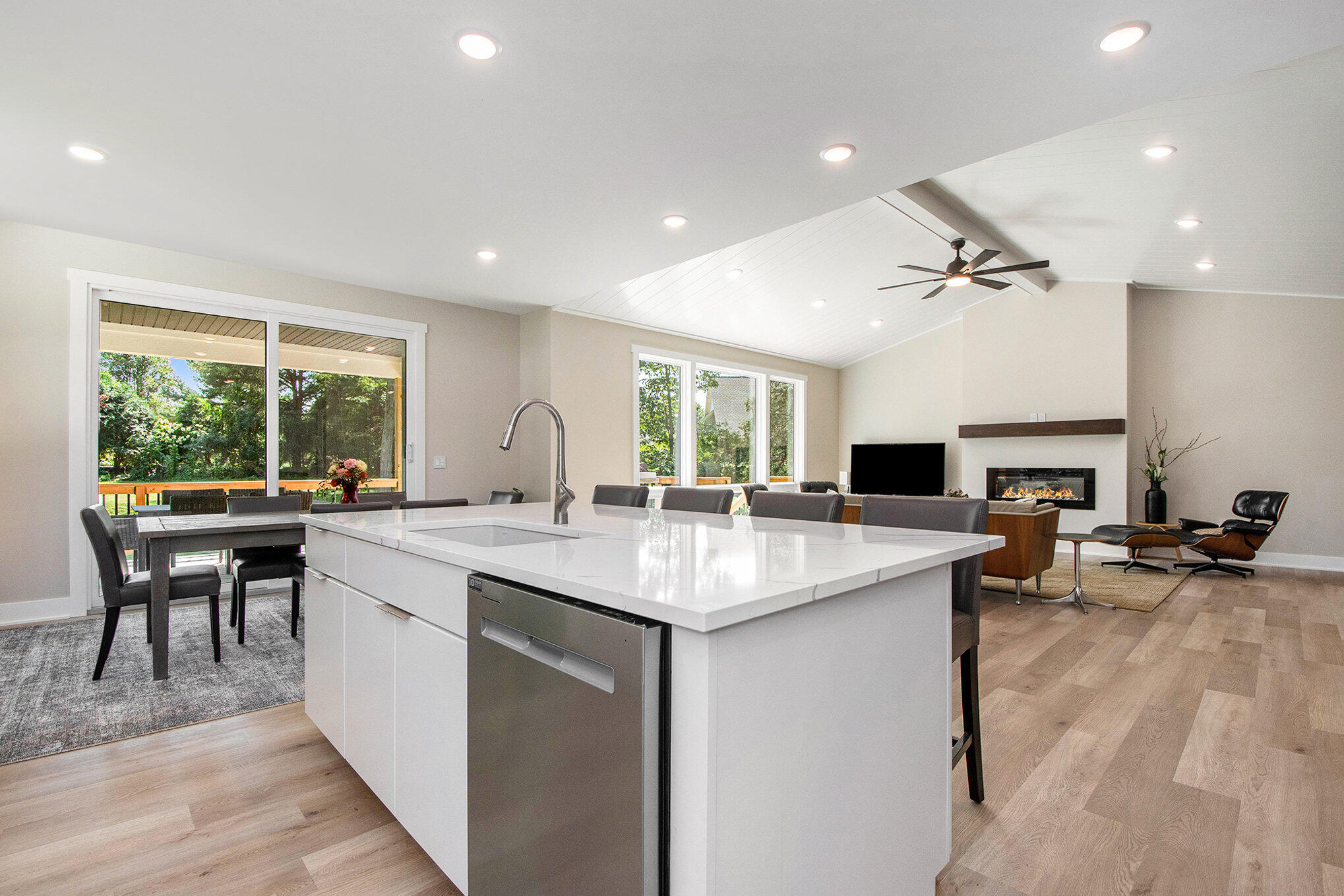 3719 Bradford Street NE Grand Rapids MI 49525