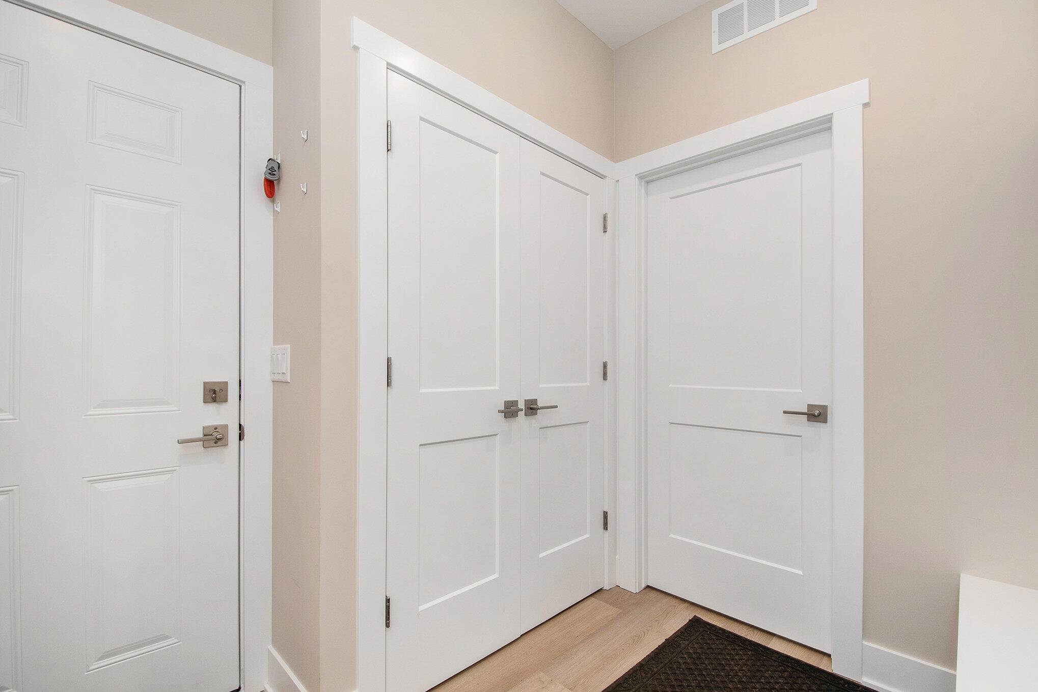 3719 Bradford Street NE Grand Rapids MI 49525