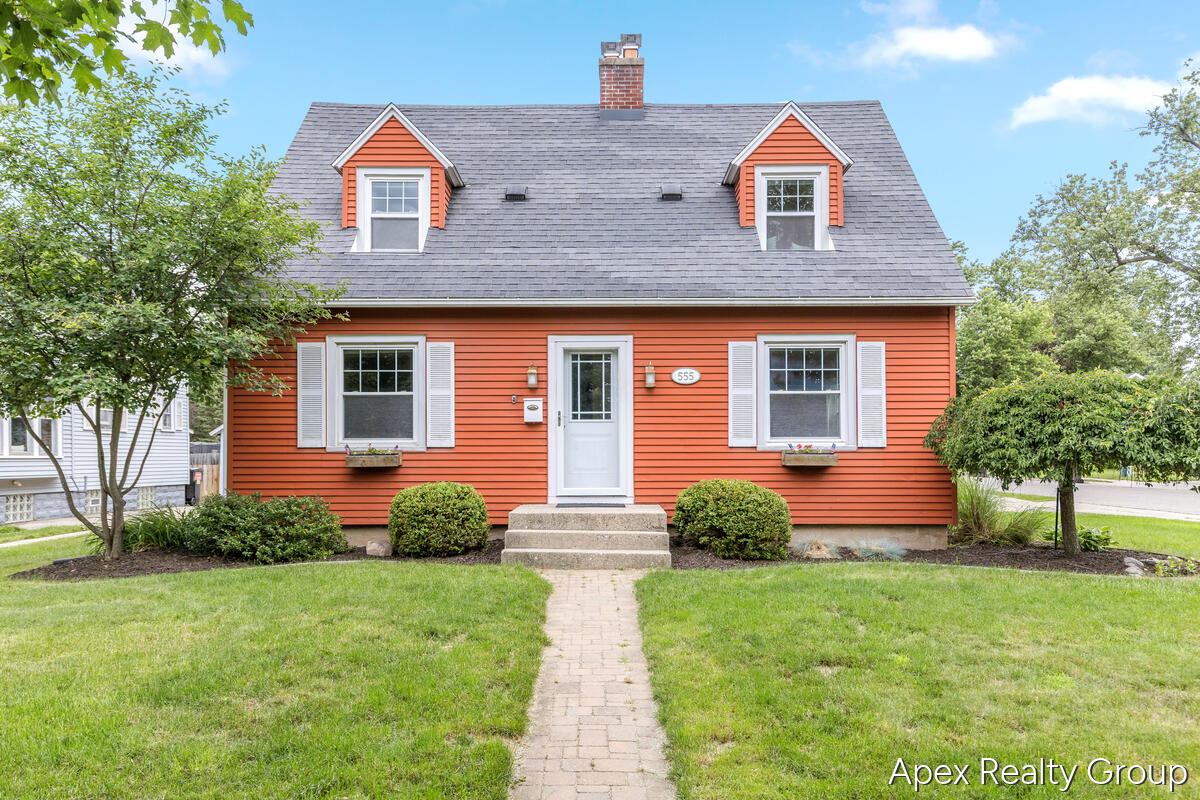 555 E Central Avenue Zeeland MI 49464