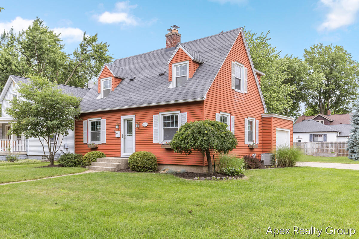 555 E Central Avenue Zeeland MI 49464