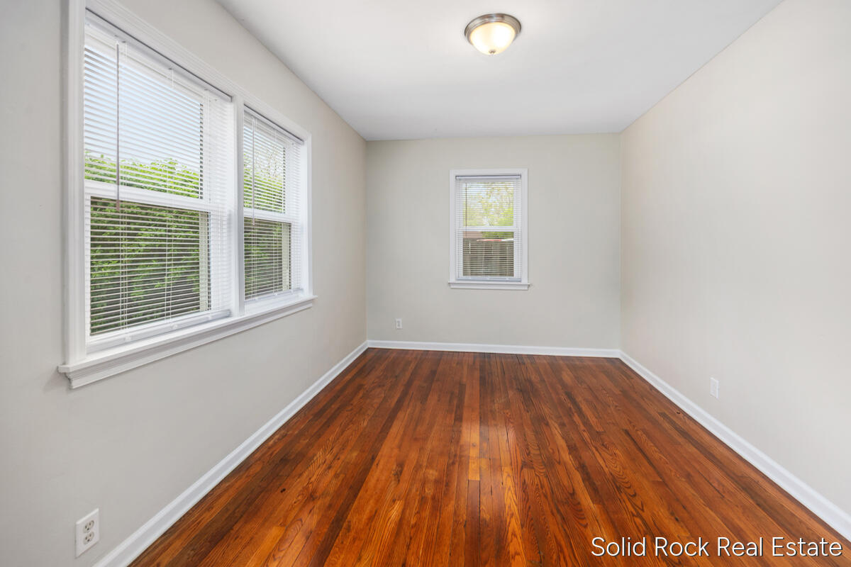 1146 Eastern Avenue NE Grand Rapids MI 49503