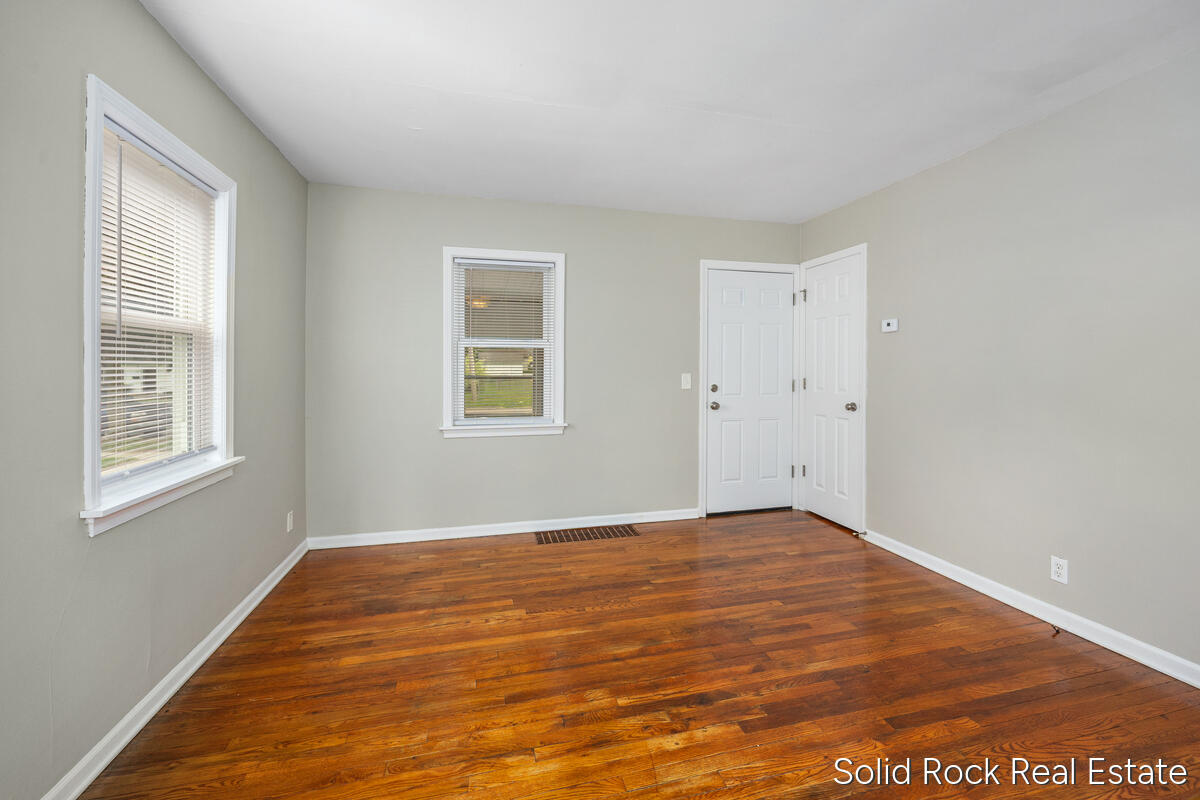 1146 Eastern Avenue NE Grand Rapids MI 49503