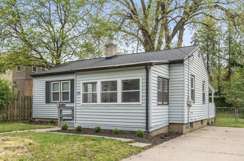 1146 Eastern Avenue NE Grand Rapids MI 49503