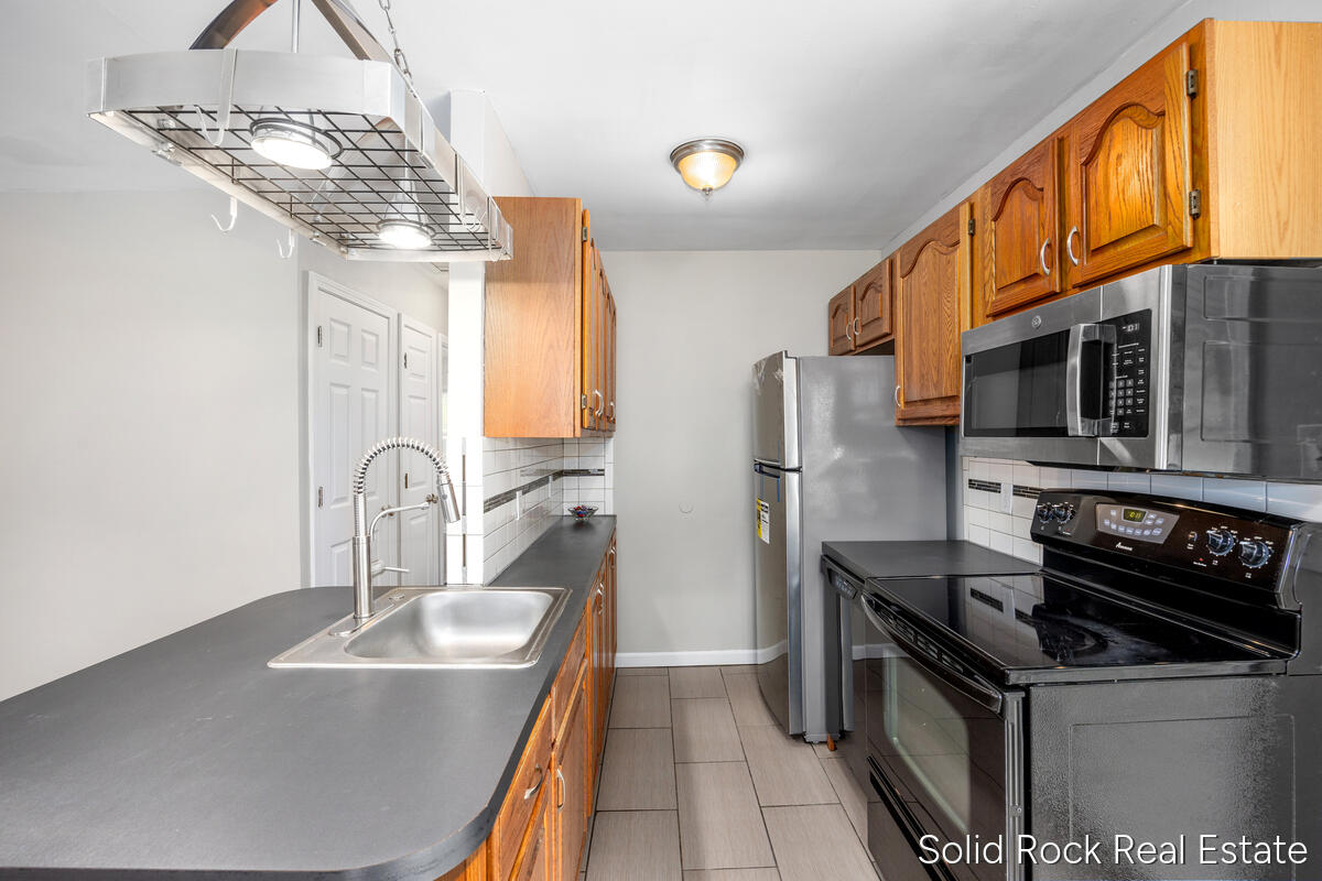 1146 Eastern Avenue NE Grand Rapids MI 49503