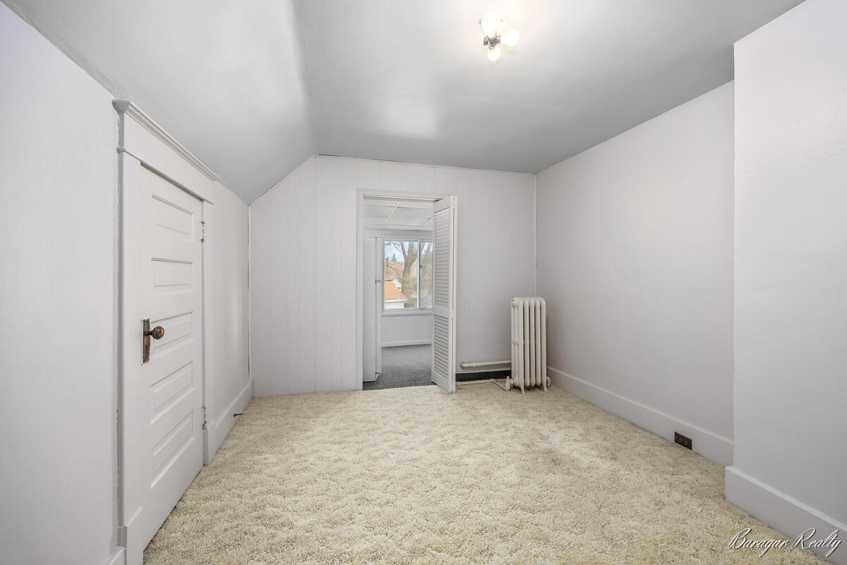 2147 Plainfield Avenue NE Grand Rapids MI 49505