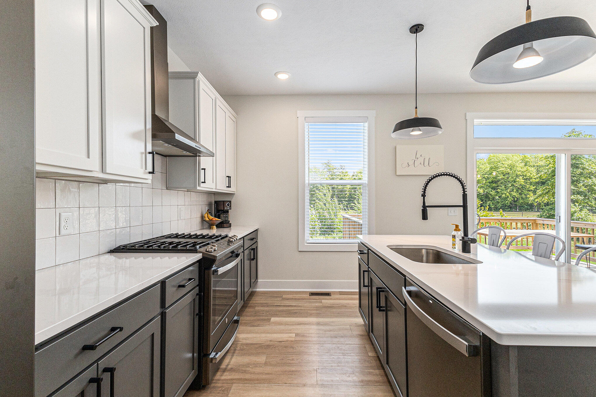 12524 Manchester Drive Grand Haven MI 49417