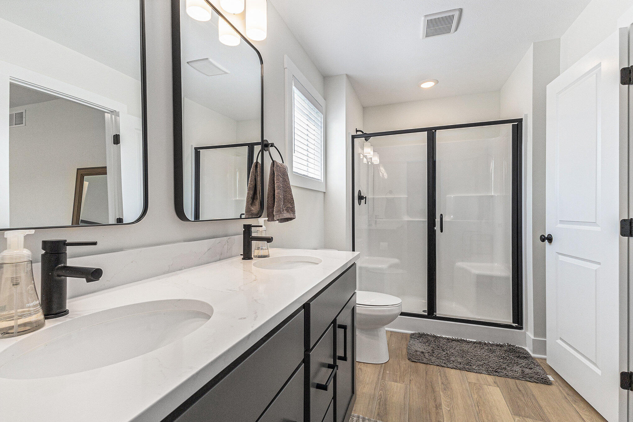 12524 Manchester Drive Grand Haven MI 49417