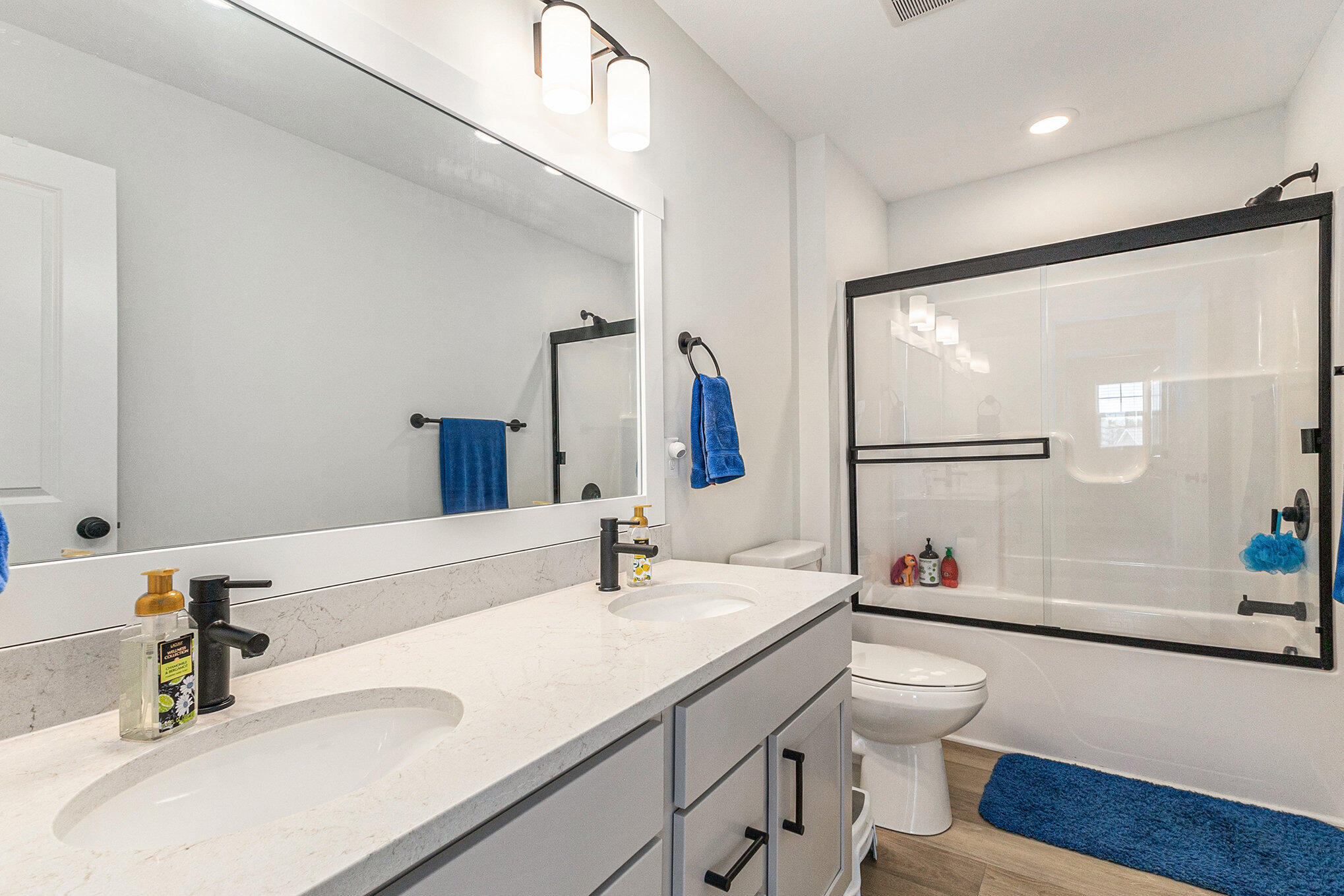 12524 Manchester Drive Grand Haven MI 49417