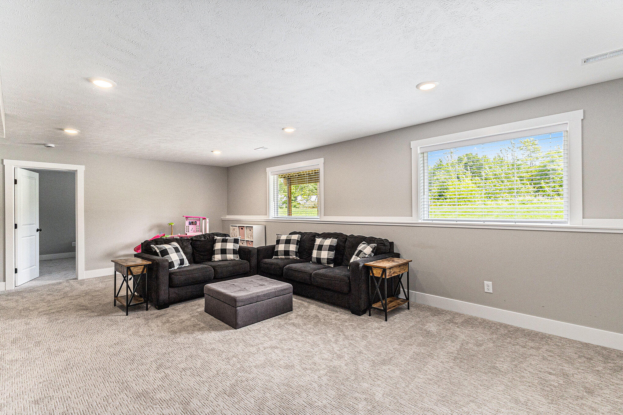 12524 Manchester Drive Grand Haven MI 49417