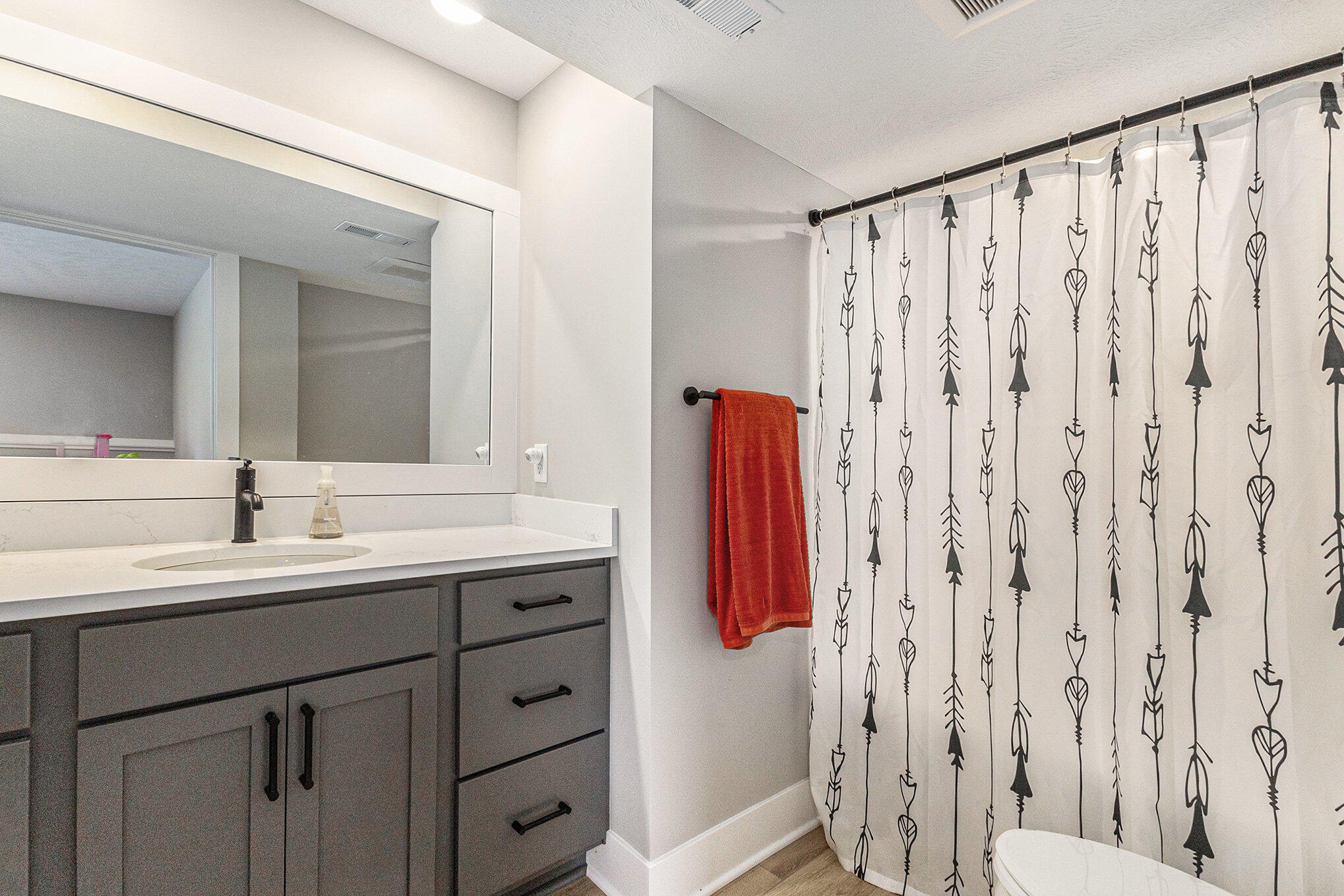 12524 Manchester Drive Grand Haven MI 49417