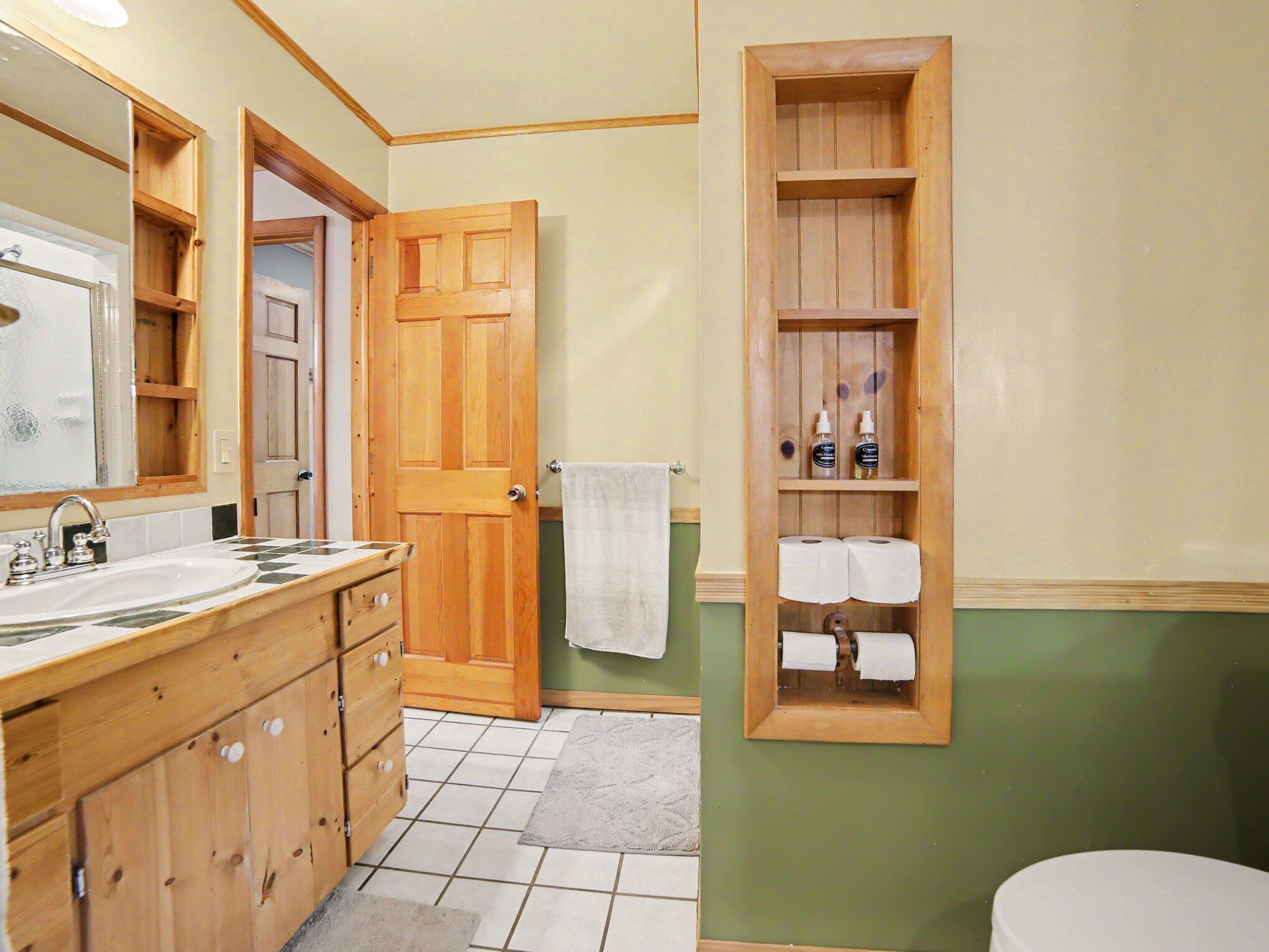 1615 Havenga Street Muskegon MI 49445