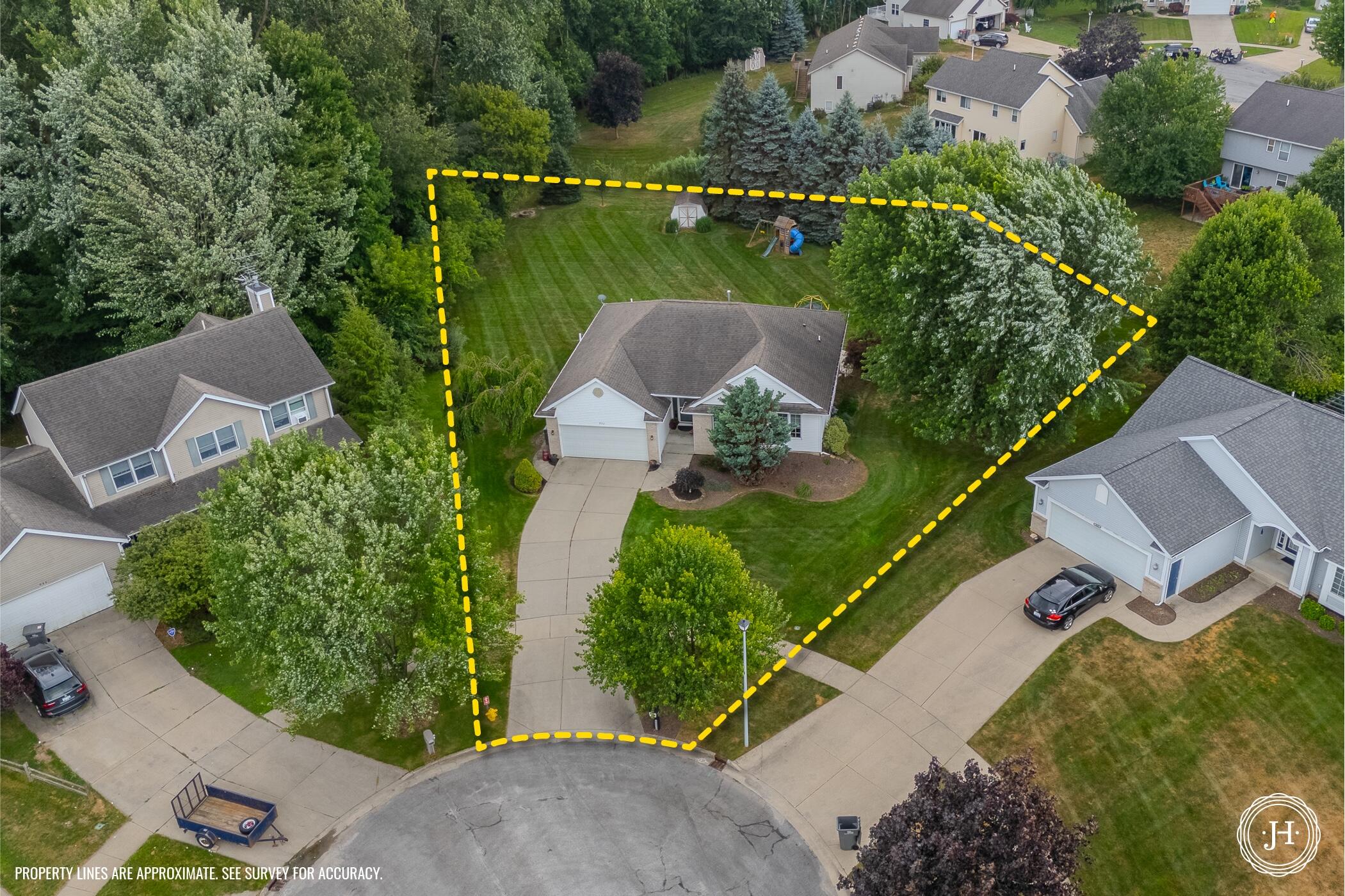 953 Sunset Hills Court NW Grand Rapids MI 49534