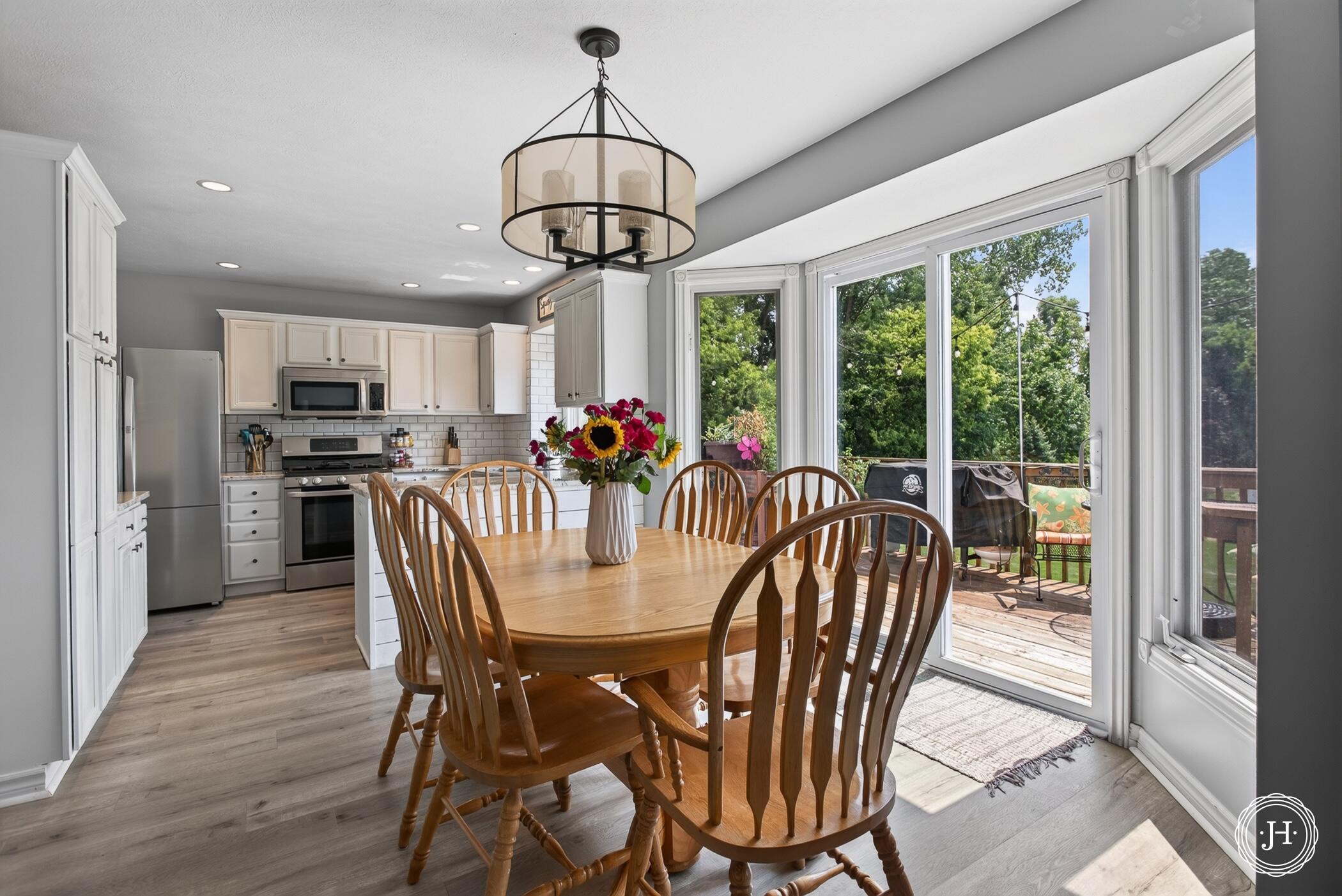 953 Sunset Hills Court NW Grand Rapids MI 49534