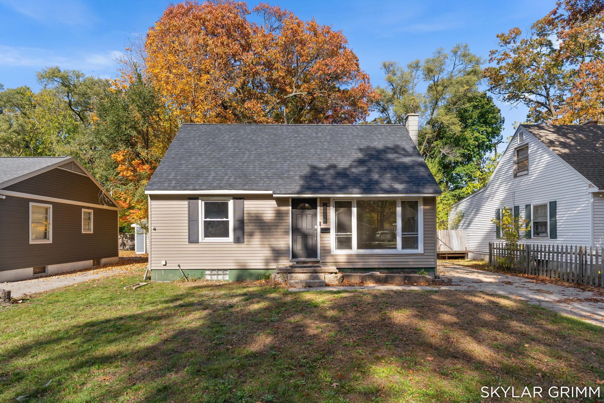 1354 Francis Avenue Muskegon MI 49442