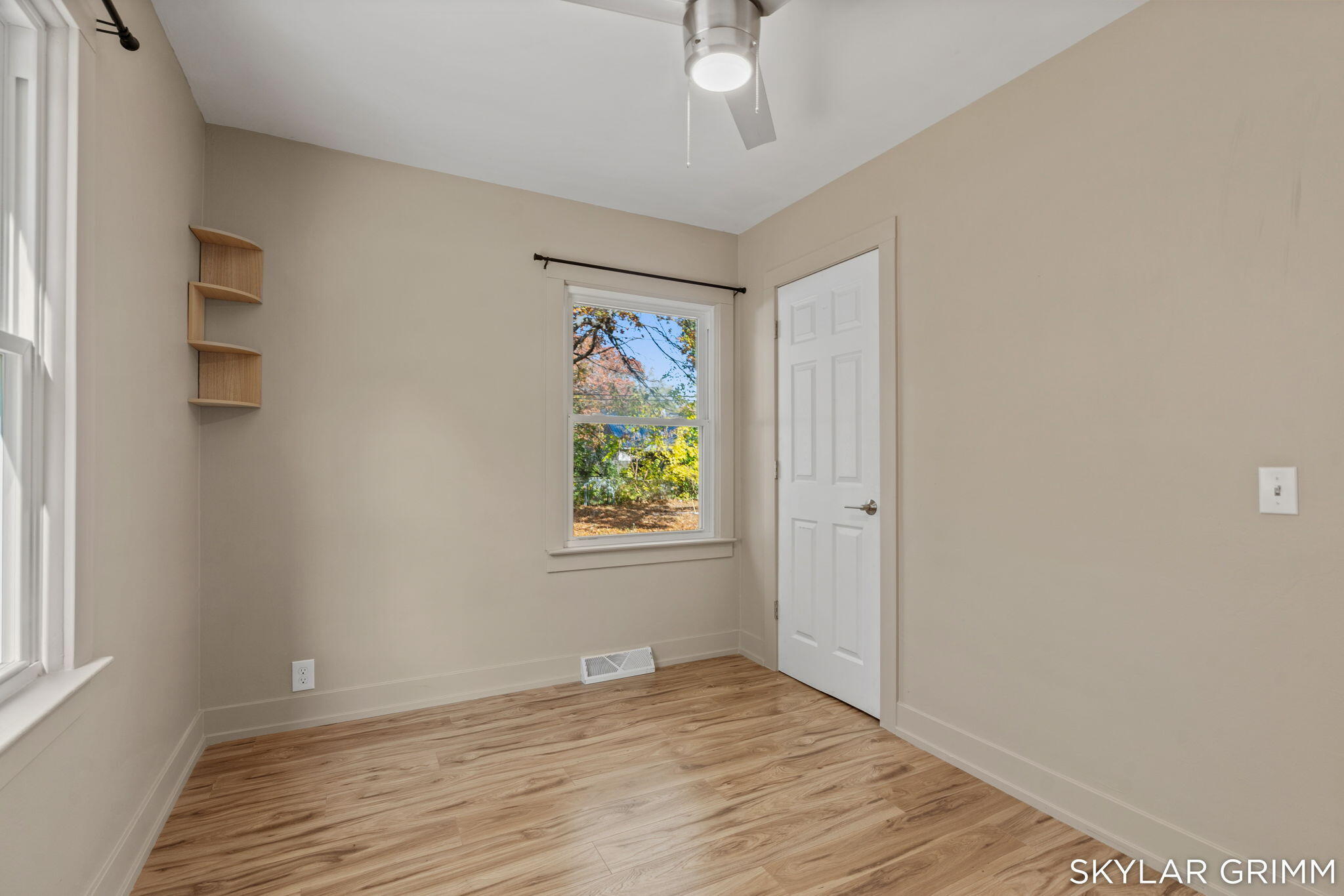 1354 Francis Avenue Muskegon MI 49442
