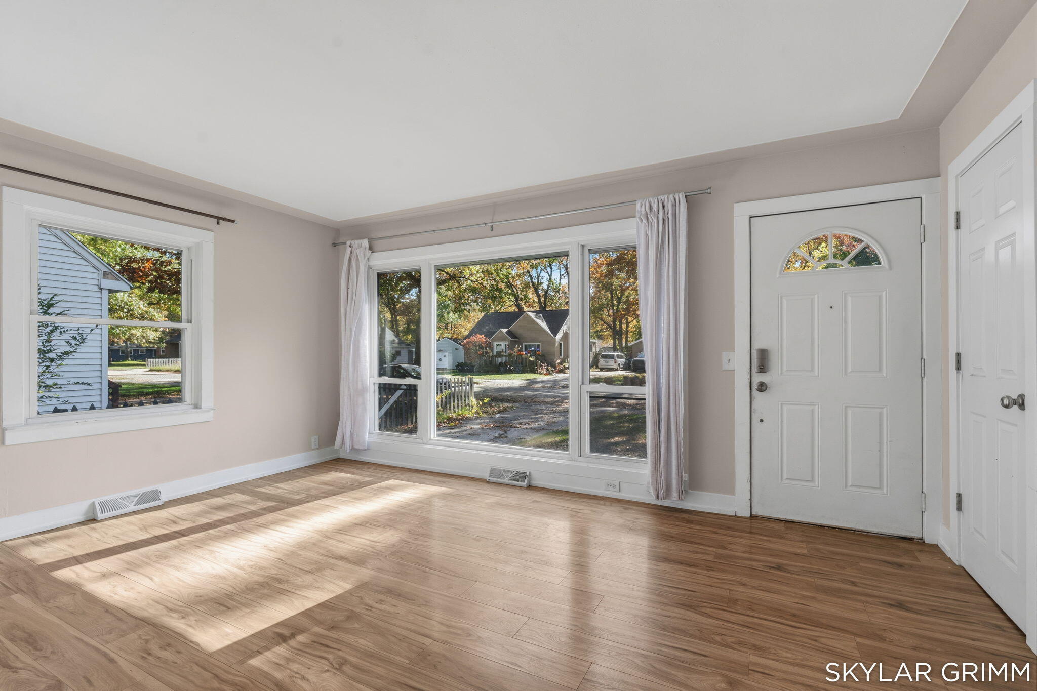 1354 Francis Avenue Muskegon MI 49442
