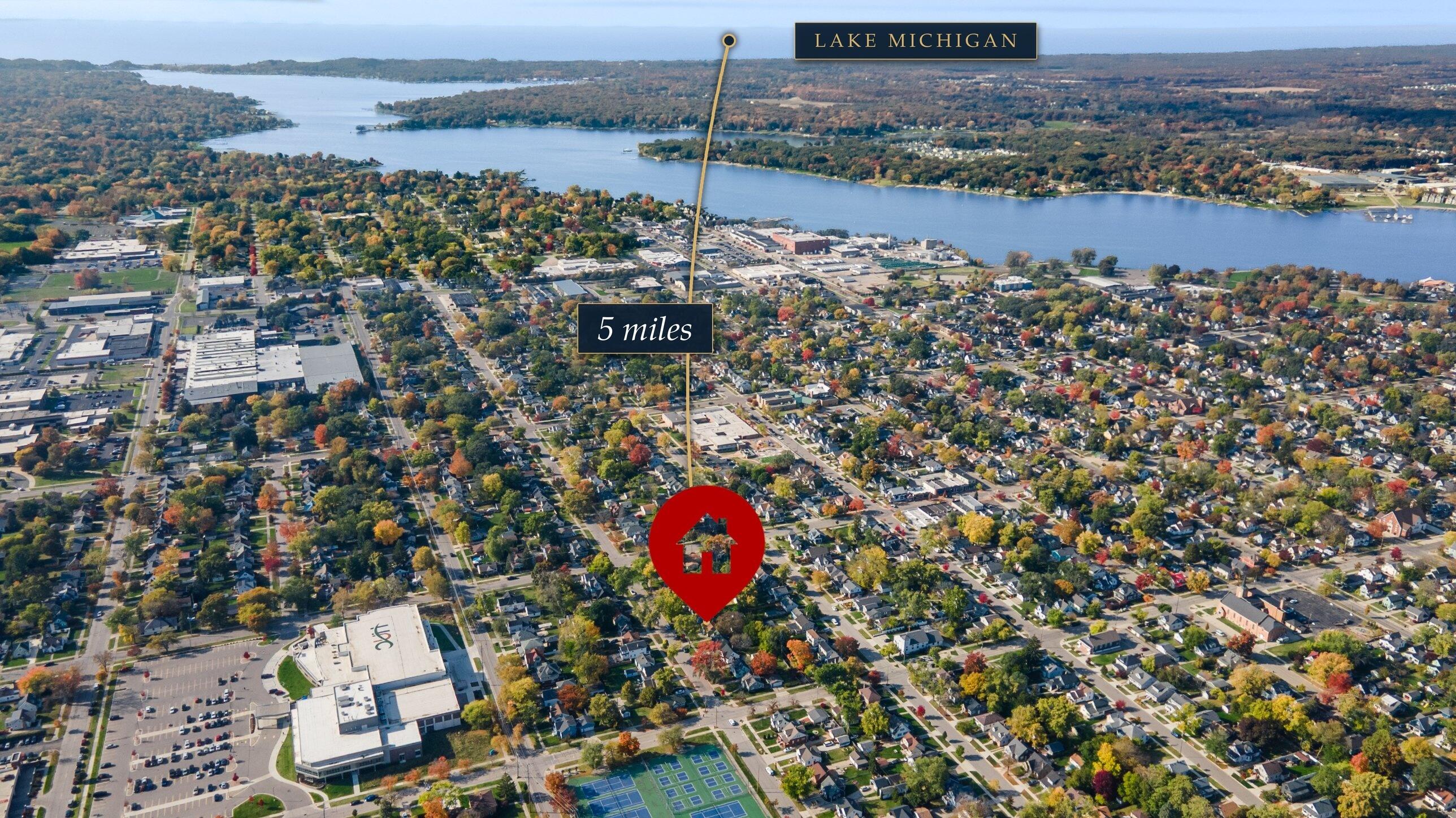 185 W 21st Street Holland MI 49423