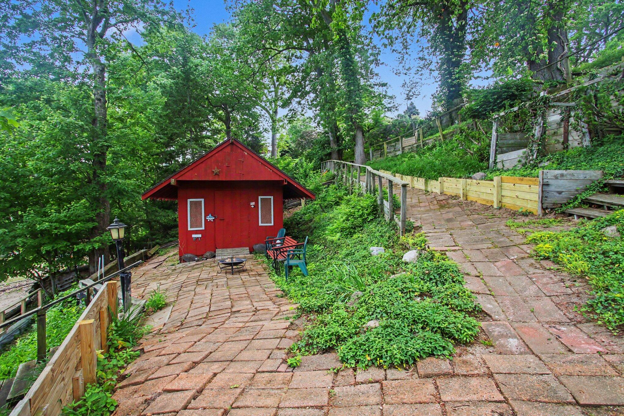 3844 Highgate Road Muskegon MI 49441