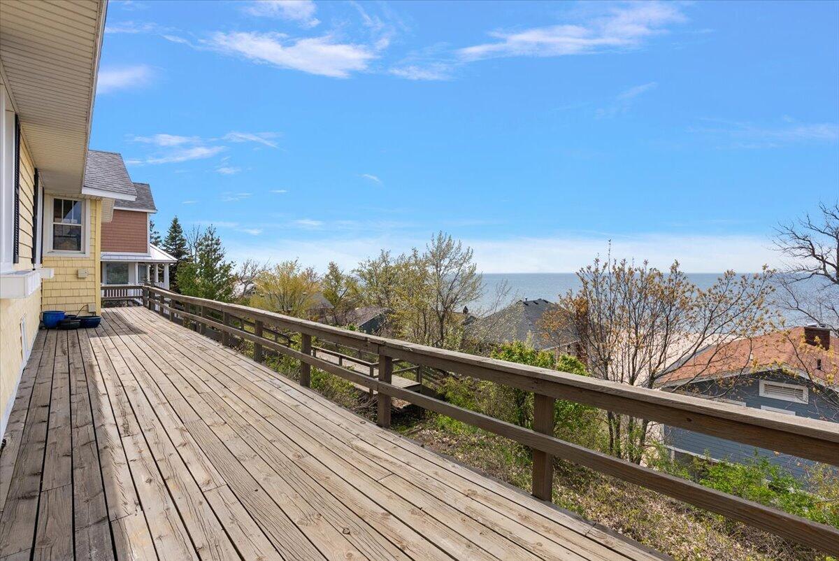 2448 Bluebell Court Macatawa MI 49434
