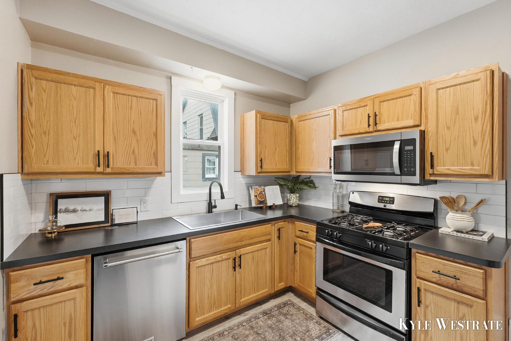 2928 Coit Avenue NE Grand Rapids MI 49505
