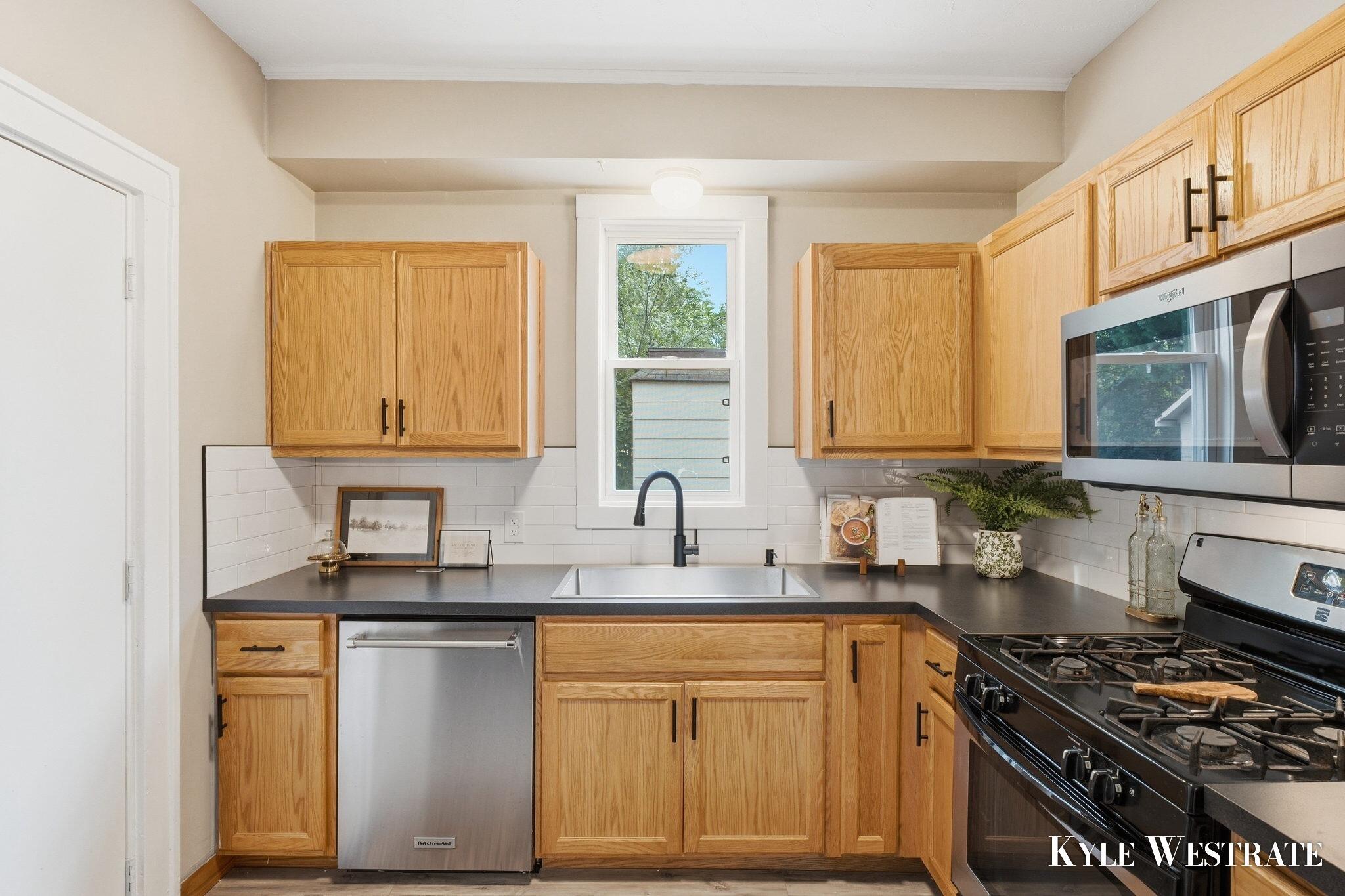 2928 Coit Avenue NE Grand Rapids MI 49505