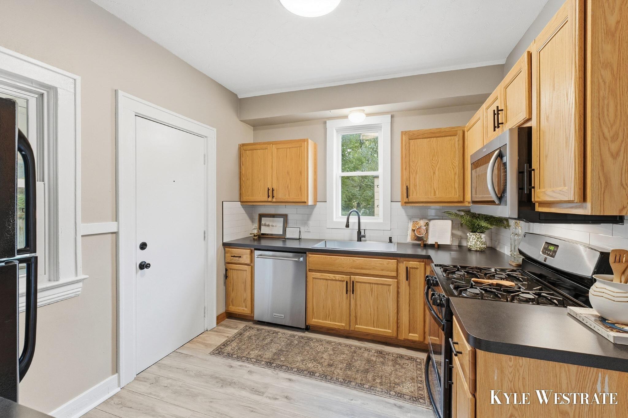 2928 Coit Avenue NE Grand Rapids MI 49505