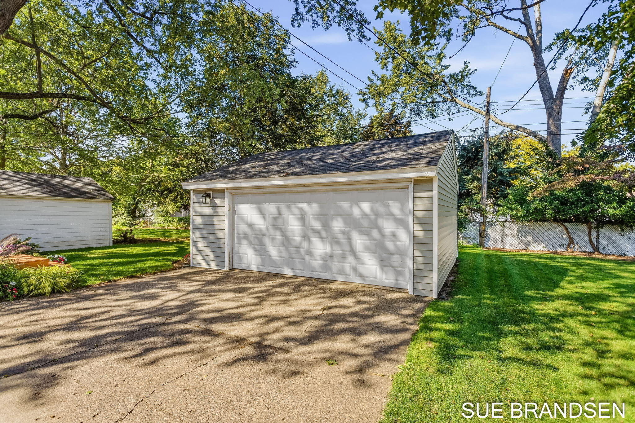 23 E 30th Street Holland MI 49423