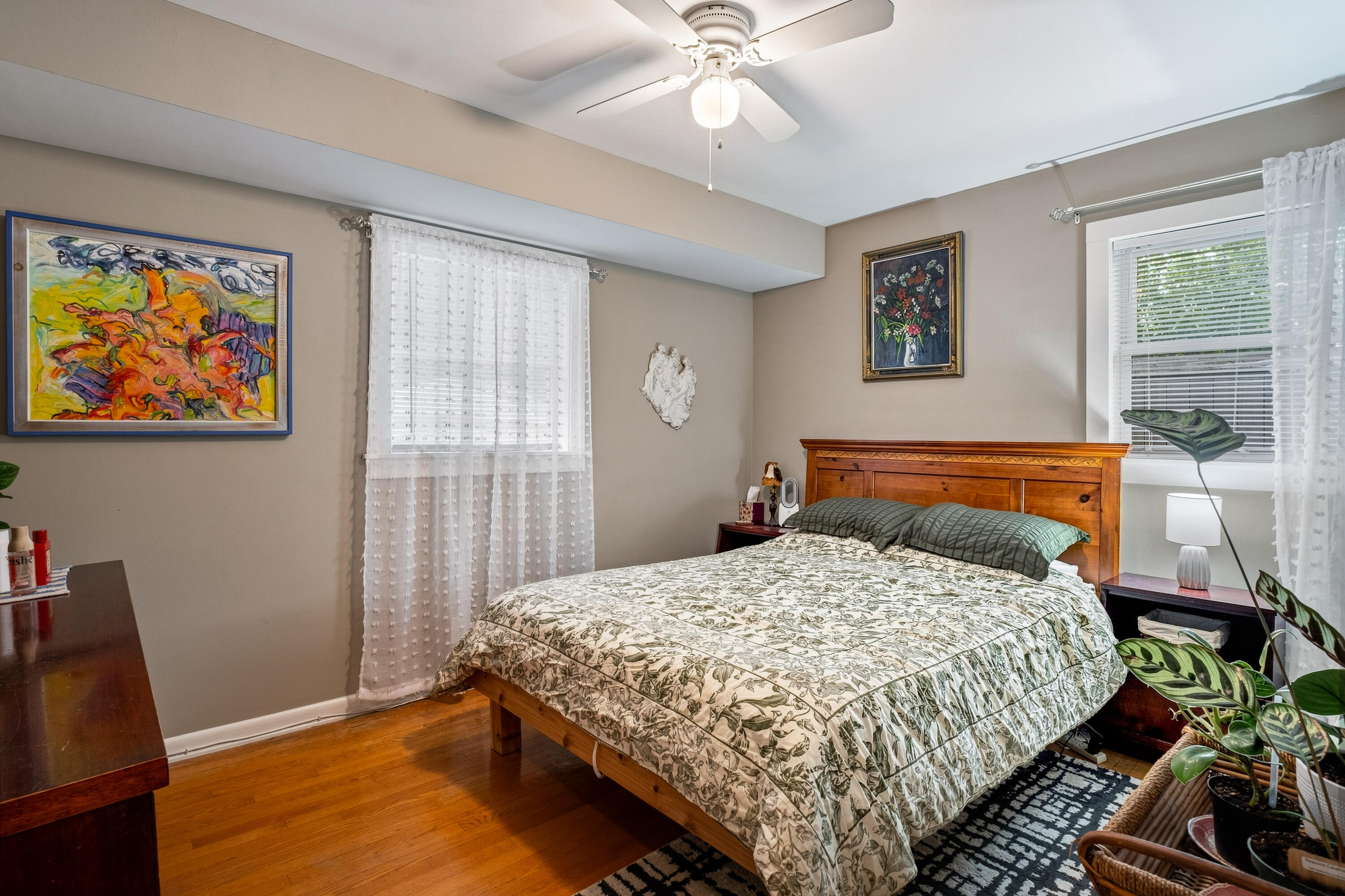 1859 Evergreen Street SE Grand Rapids MI 49506