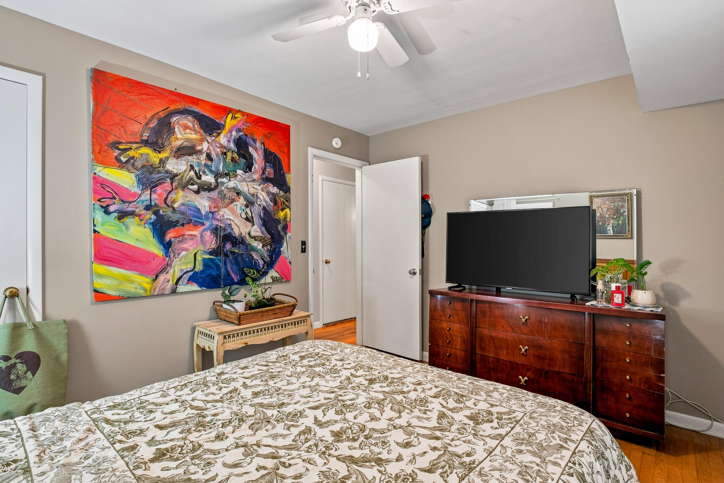 1859 Evergreen Street SE Grand Rapids MI 49506