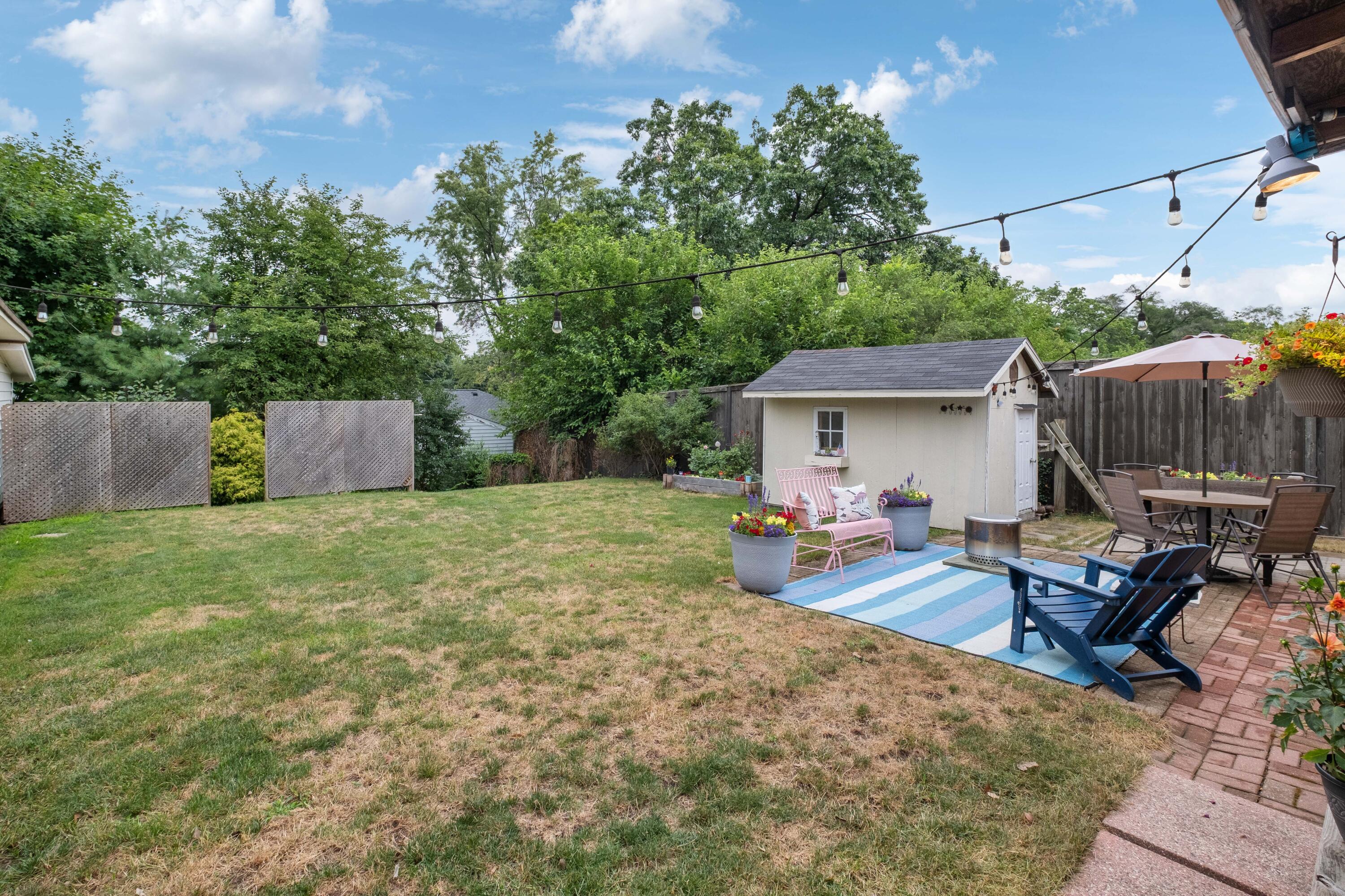 1859 Evergreen Street SE Grand Rapids MI 49506