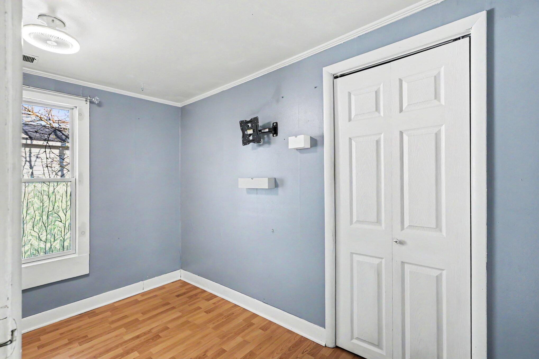 353 Vista Terrace Muskegon MI 49442