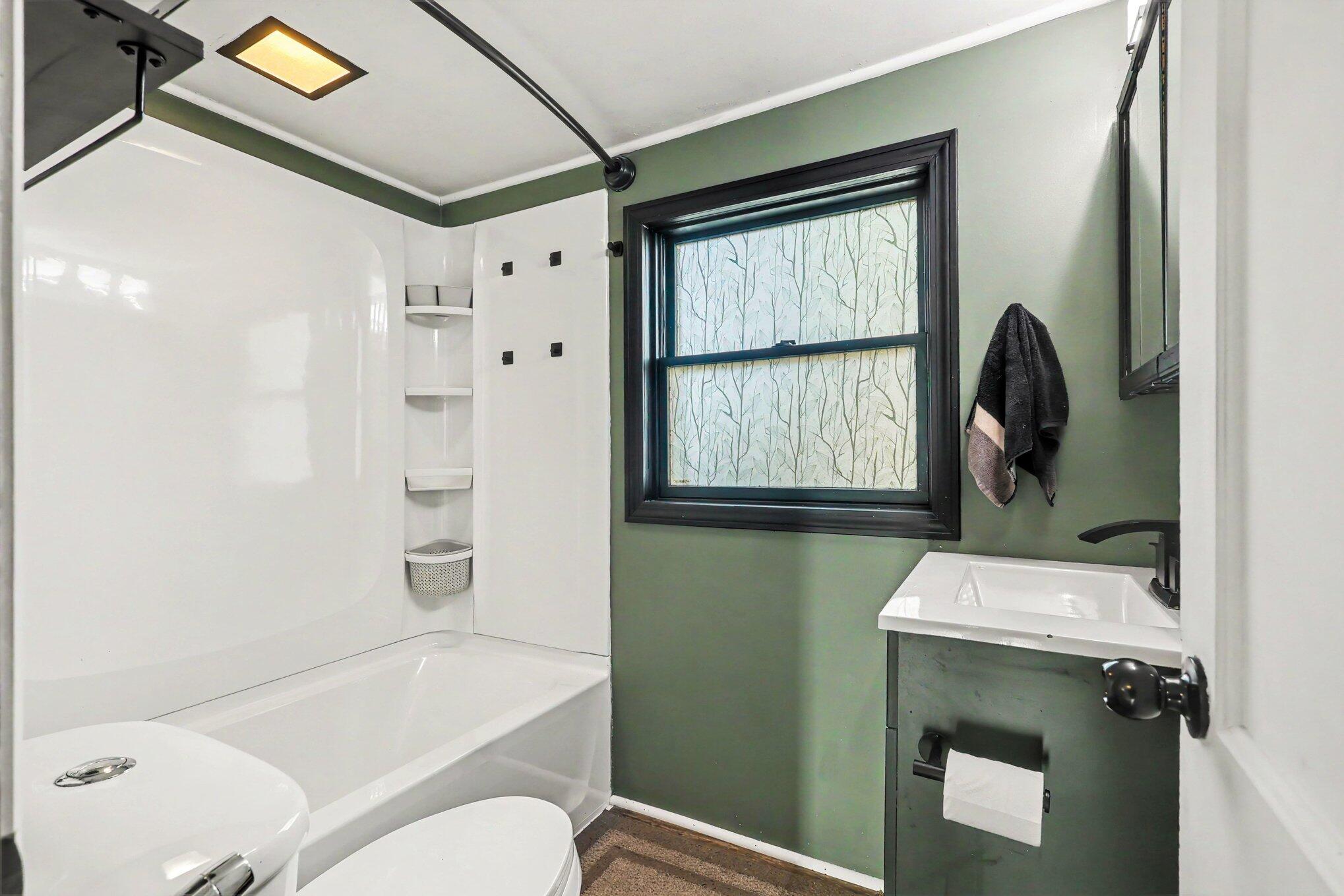 353 Vista Terrace Muskegon MI 49442