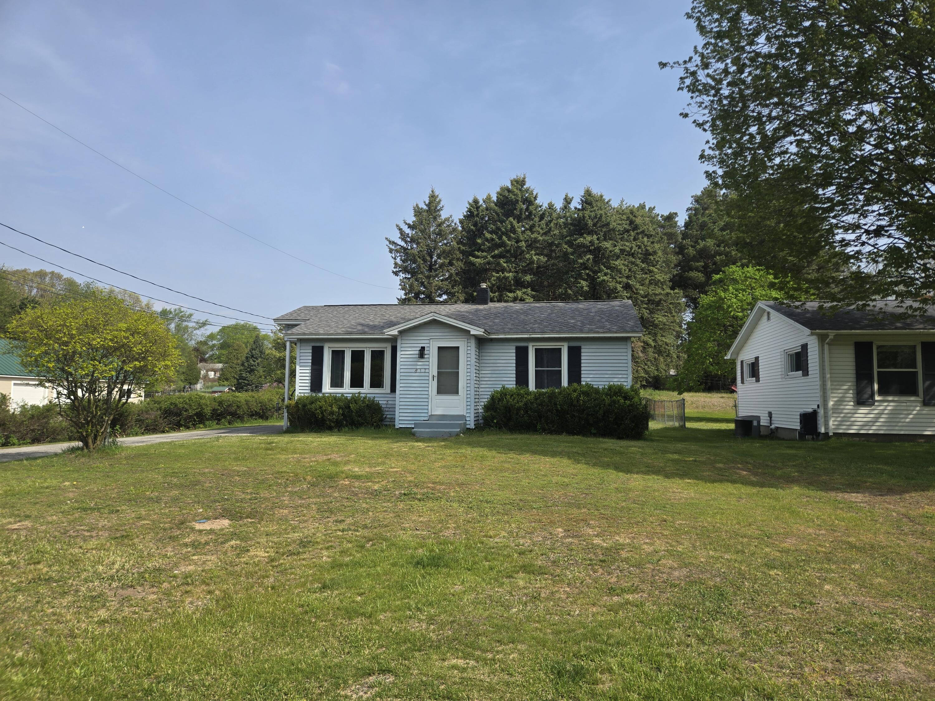 817 E Melendy Street Ludington MI 49431