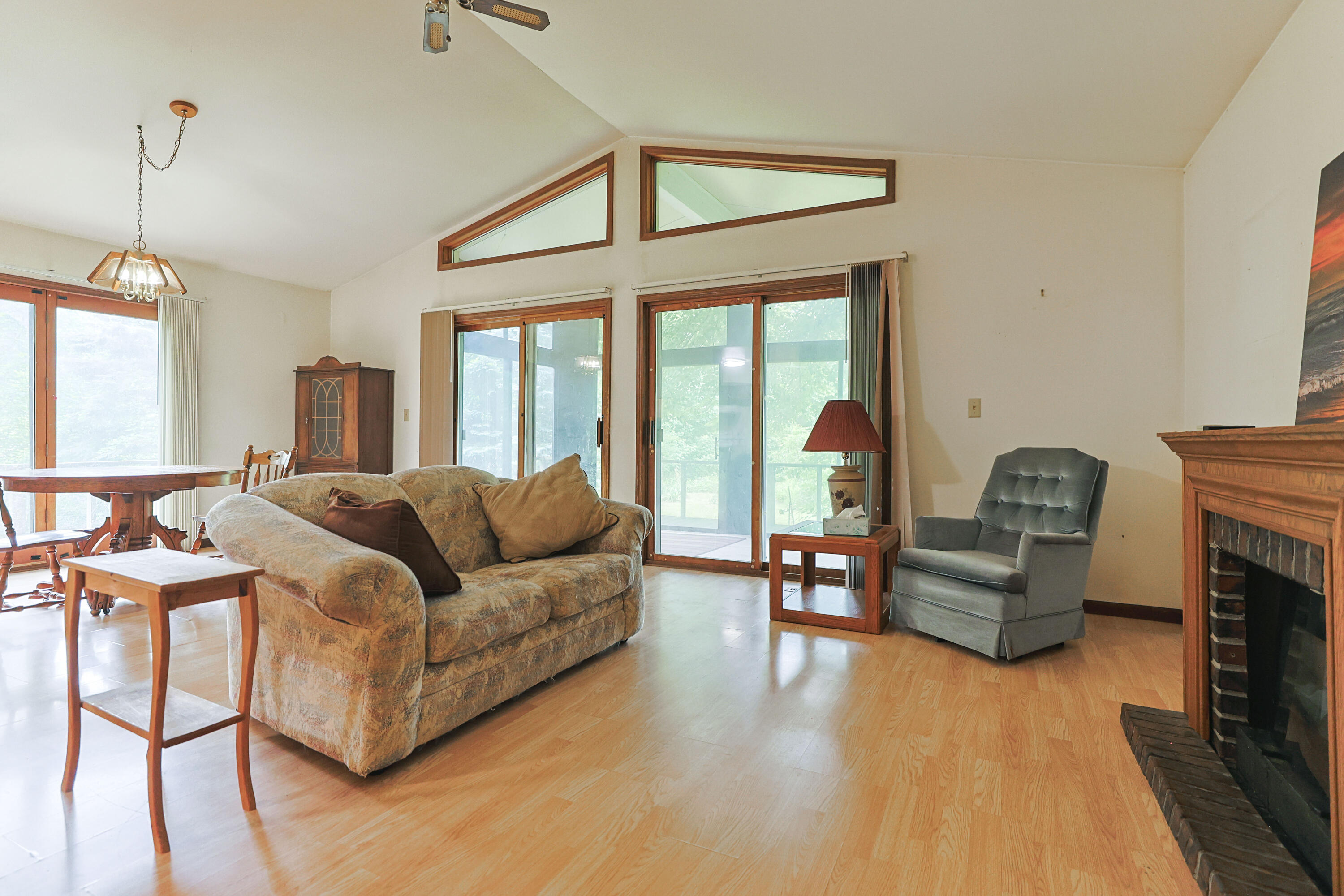 4060 Buffalo Buchanan MI 49107