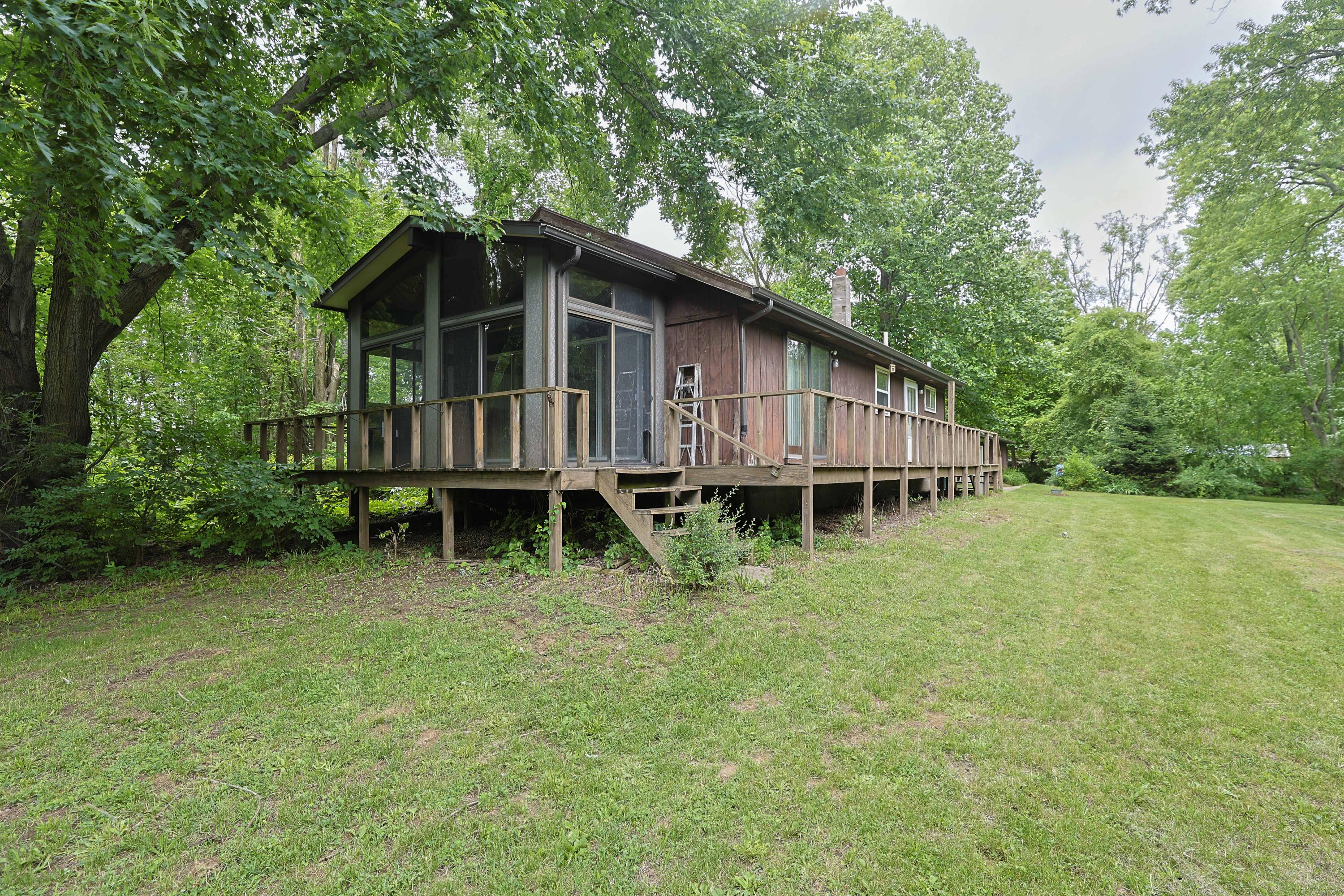 4060 Buffalo Buchanan MI 49107