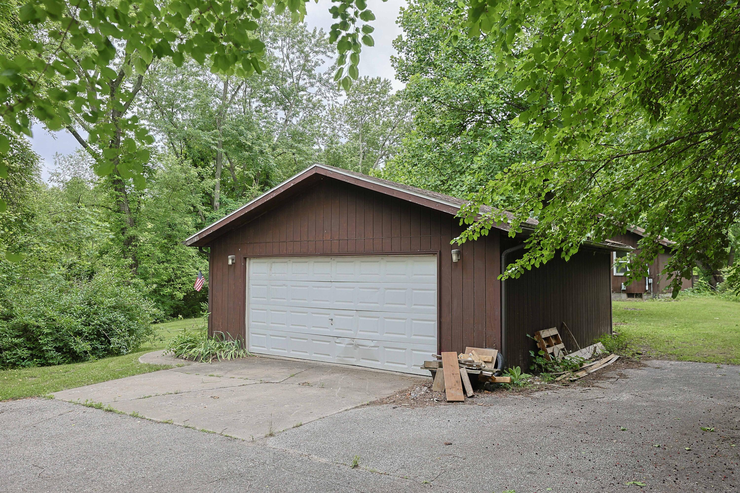 4060 Buffalo Buchanan MI 49107
