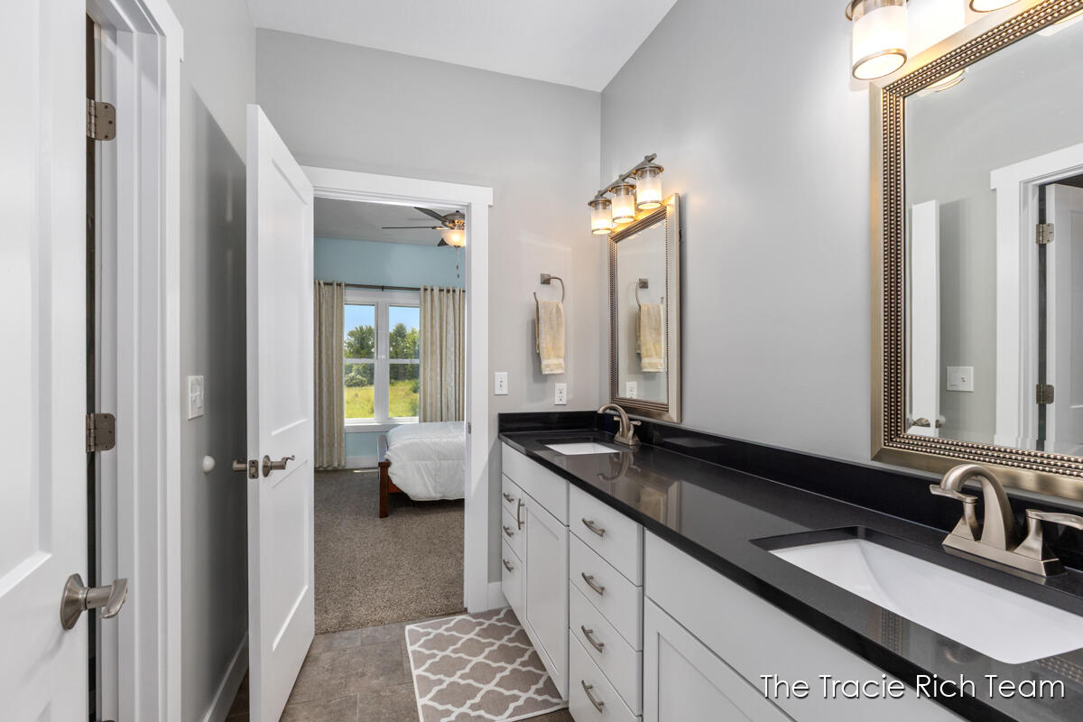 5930 12 Mile Road NE Rockford MI 49341