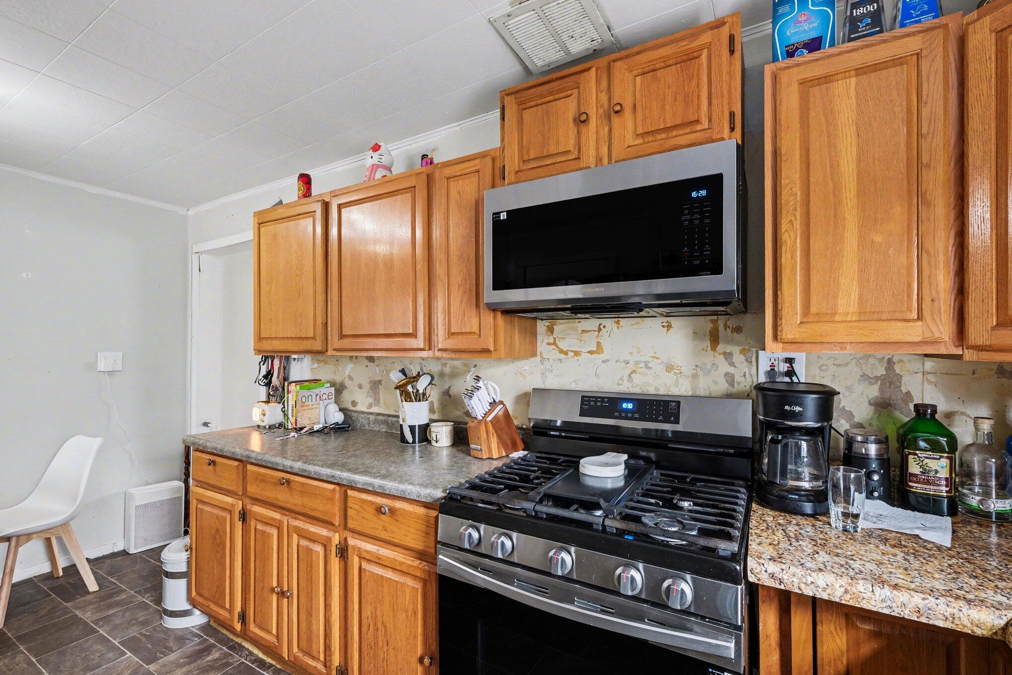 1267 Graf Street Muskegon MI 49442