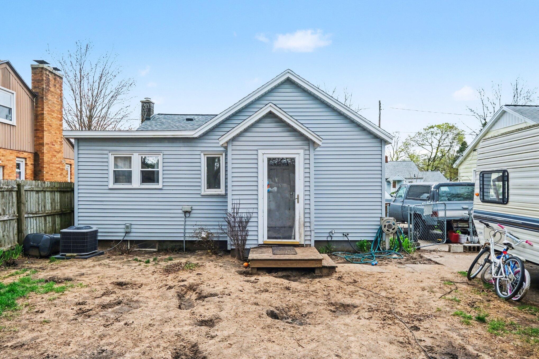 1267 Graf Street Muskegon MI 49442