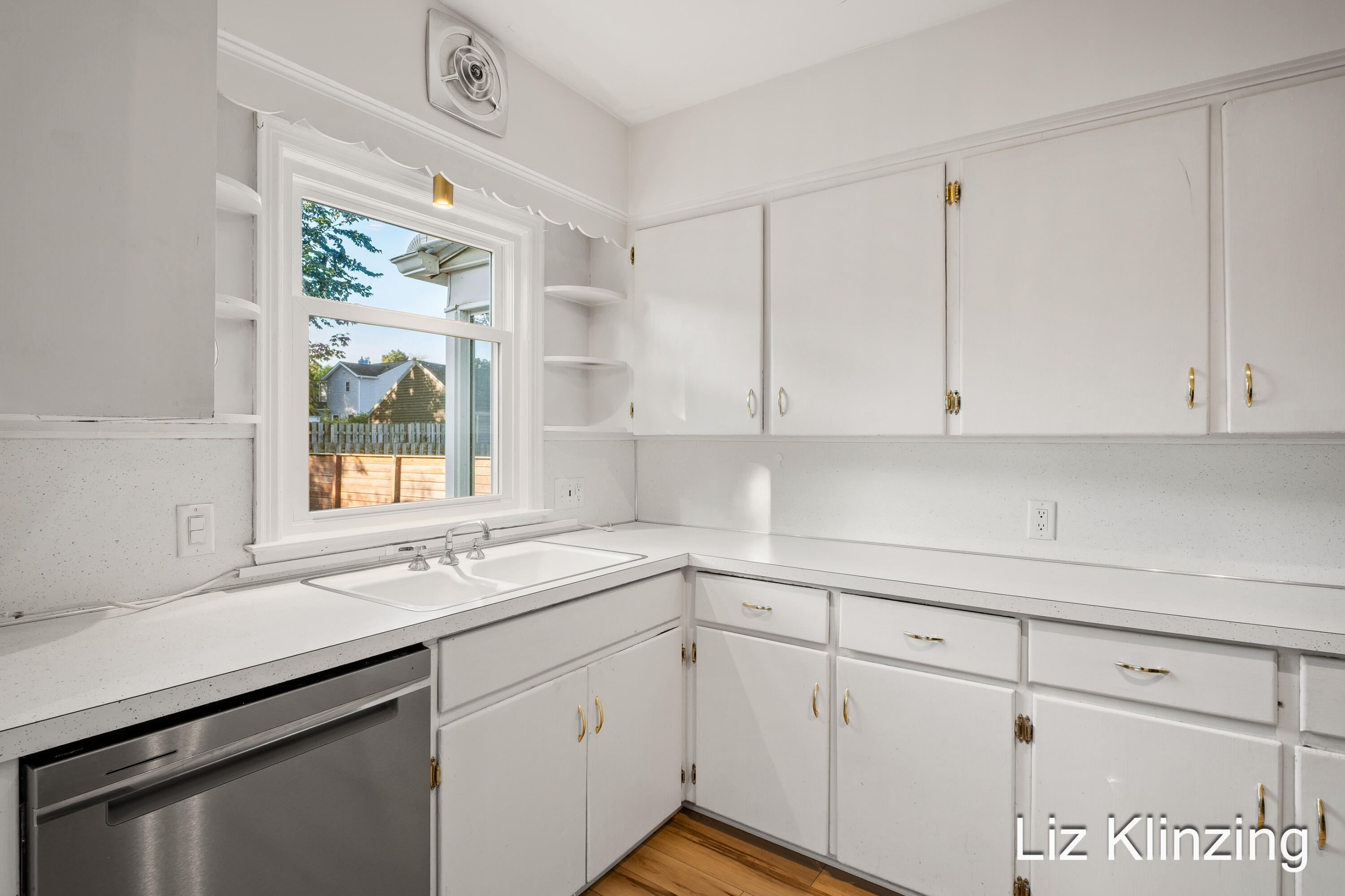 1138 Alger Street SE Grand Rapids MI 49507