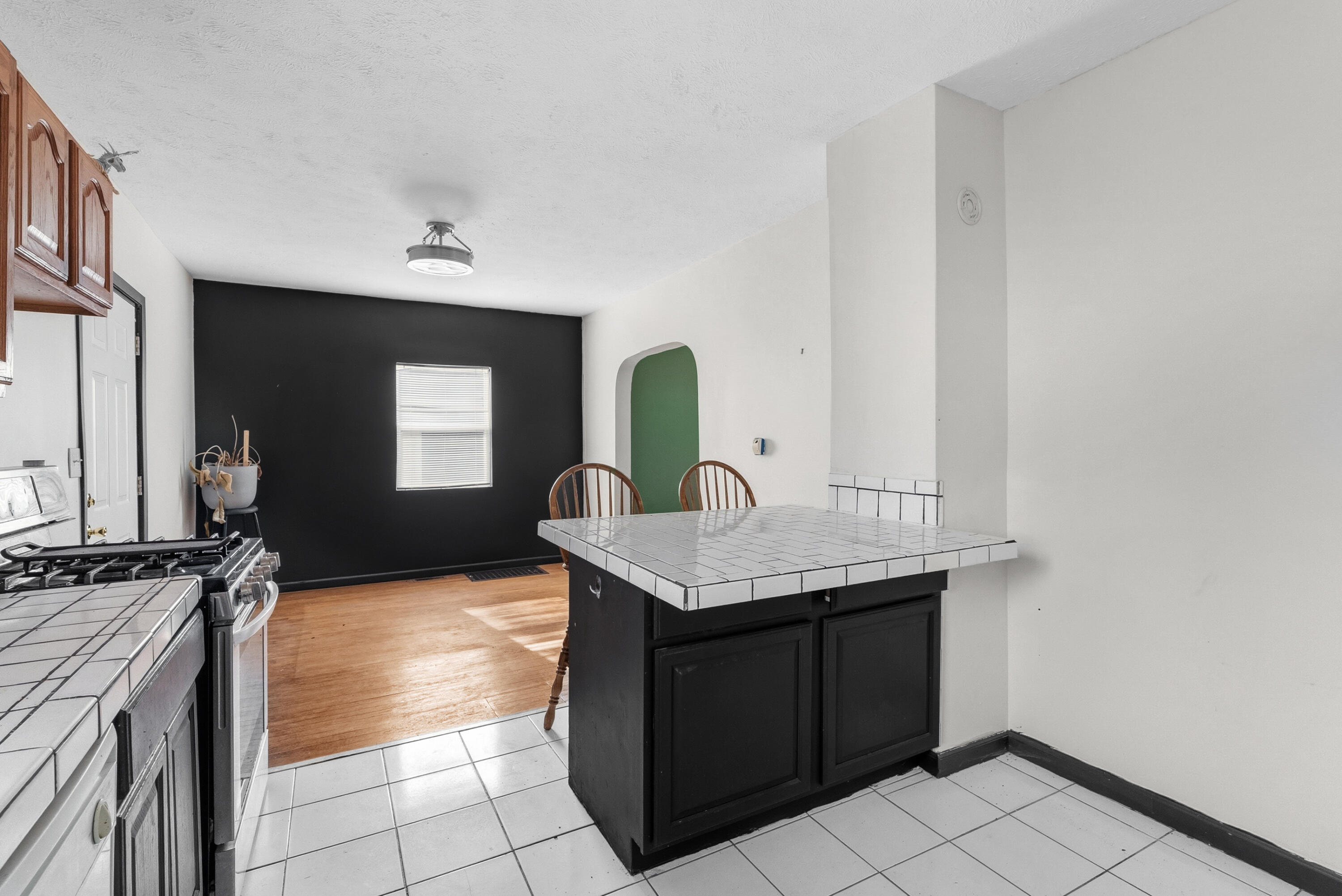 2120 E Main Street Kalamazoo MI 49048