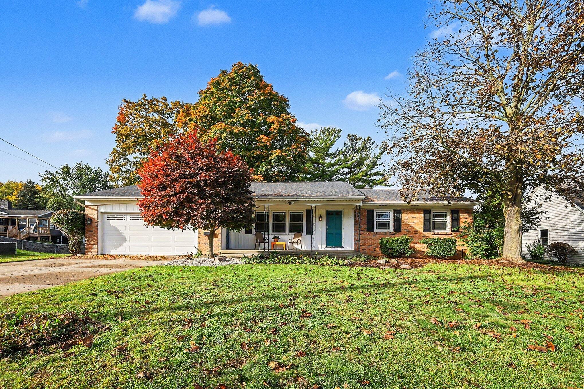 6833 Aleda Avenue SE Grand Rapids MI 49508
