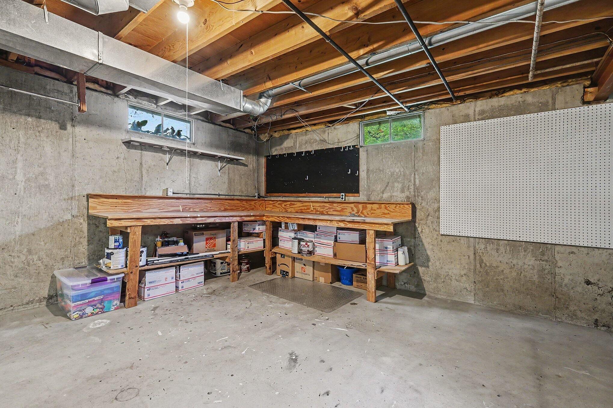 6833 Aleda Avenue SE Grand Rapids MI 49508
